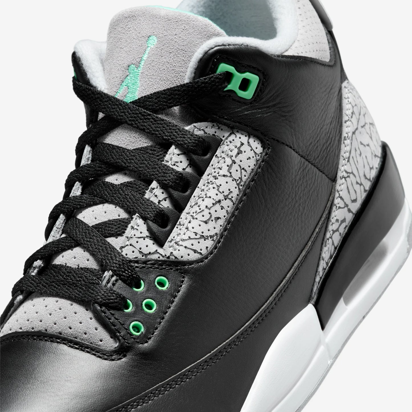Jordan 3 Retro Green Glow