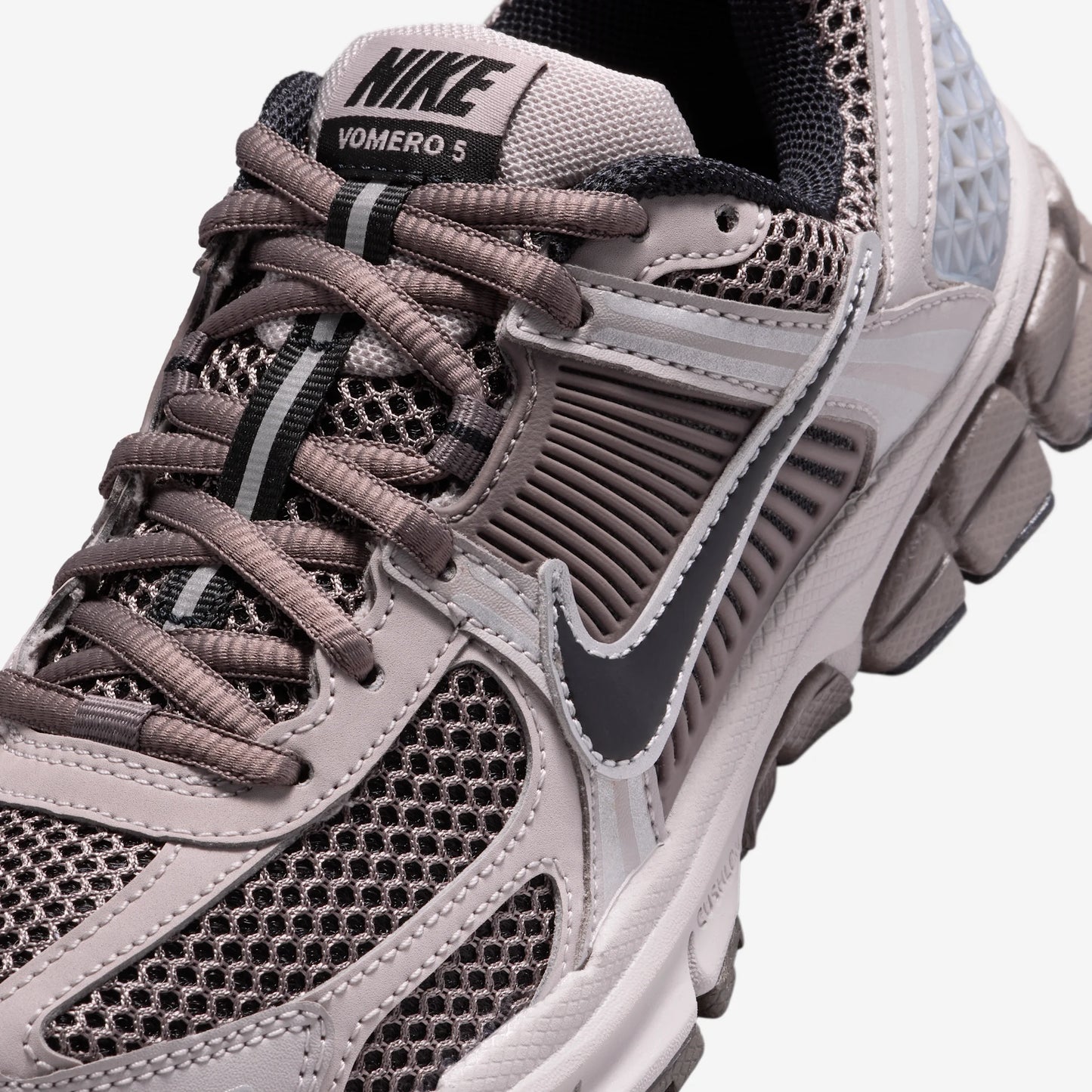 Nike Zoom Vomero 5 College Grey Black-Cave Stone (GS)