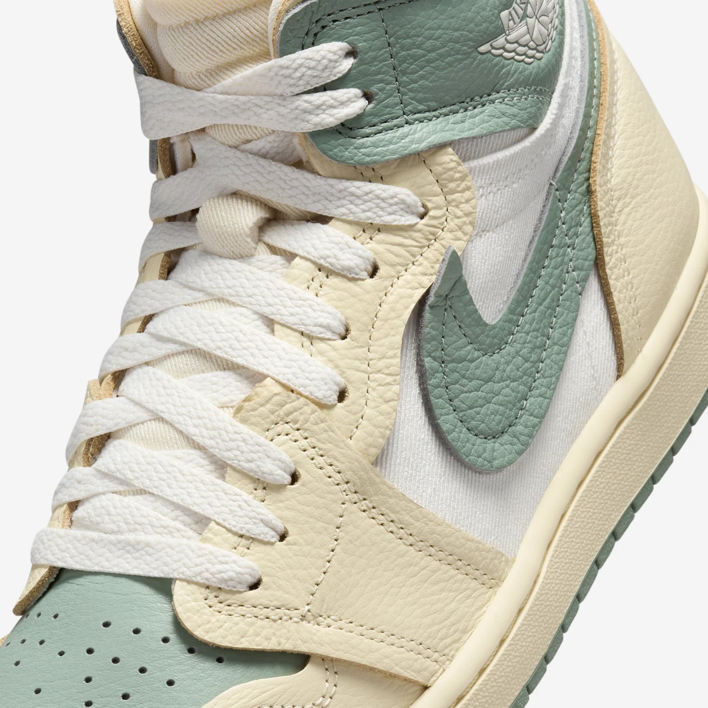 Jordan 1 High Method of Make Jade Smoke (Women's)