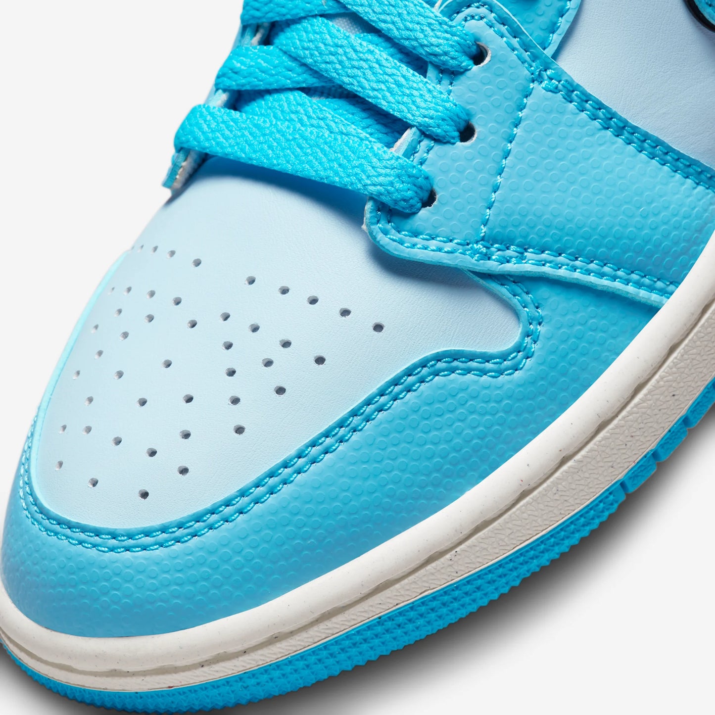 Jordan 1 Mid SE Ice Blue (Women's)