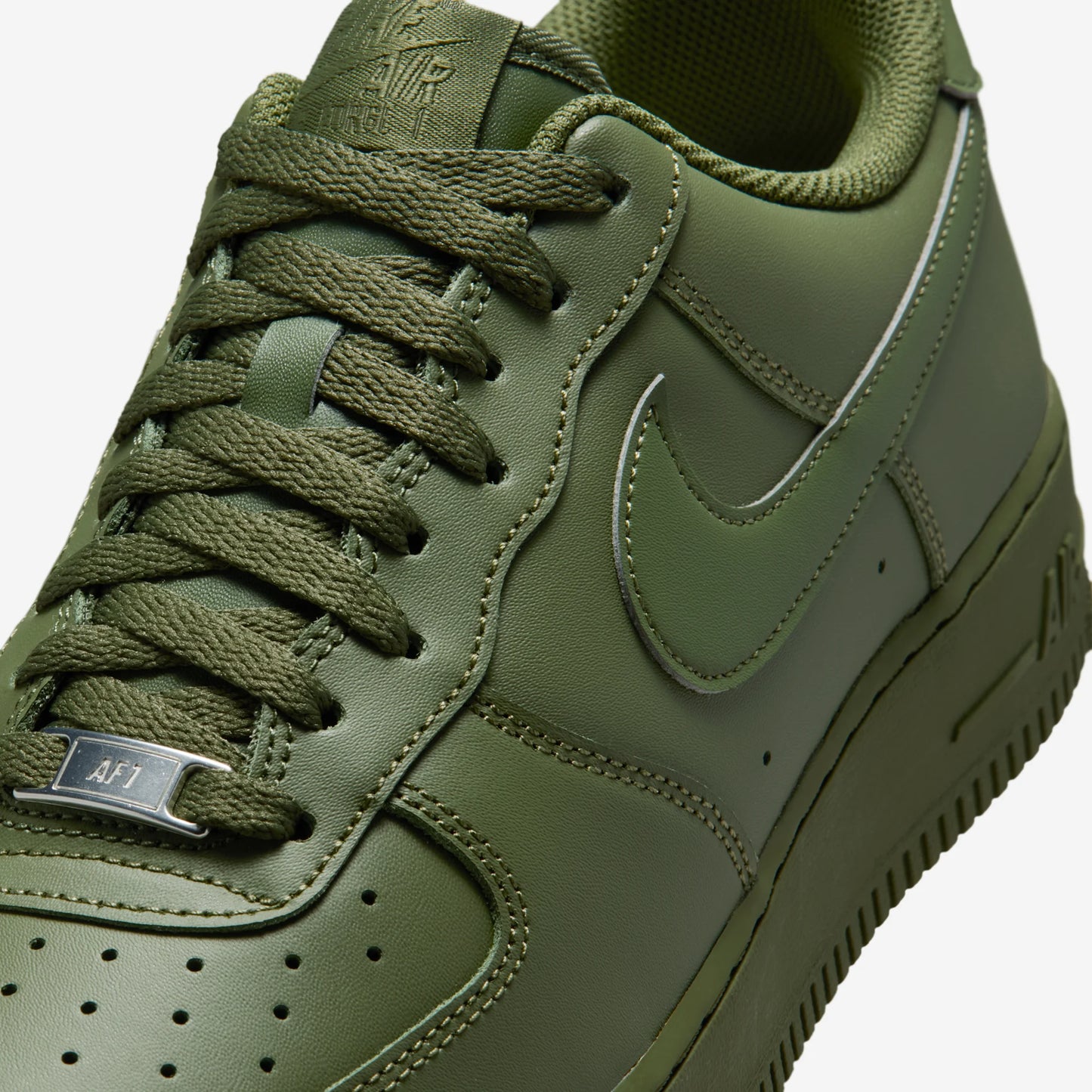 Nike Air Force 1 Low '07 Army Olive