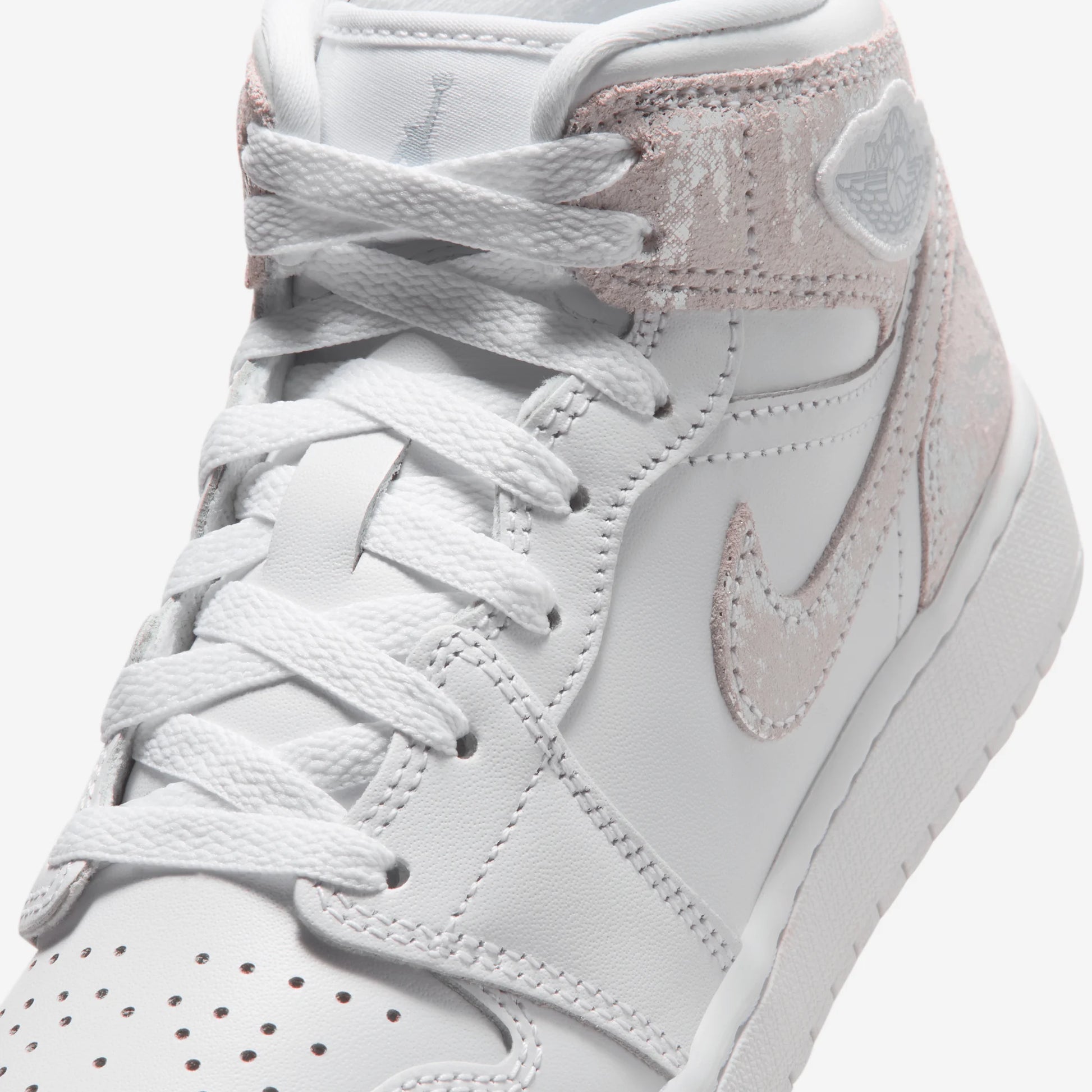 Jordan 1 Mid SE Distressed White Field Silver (GS)