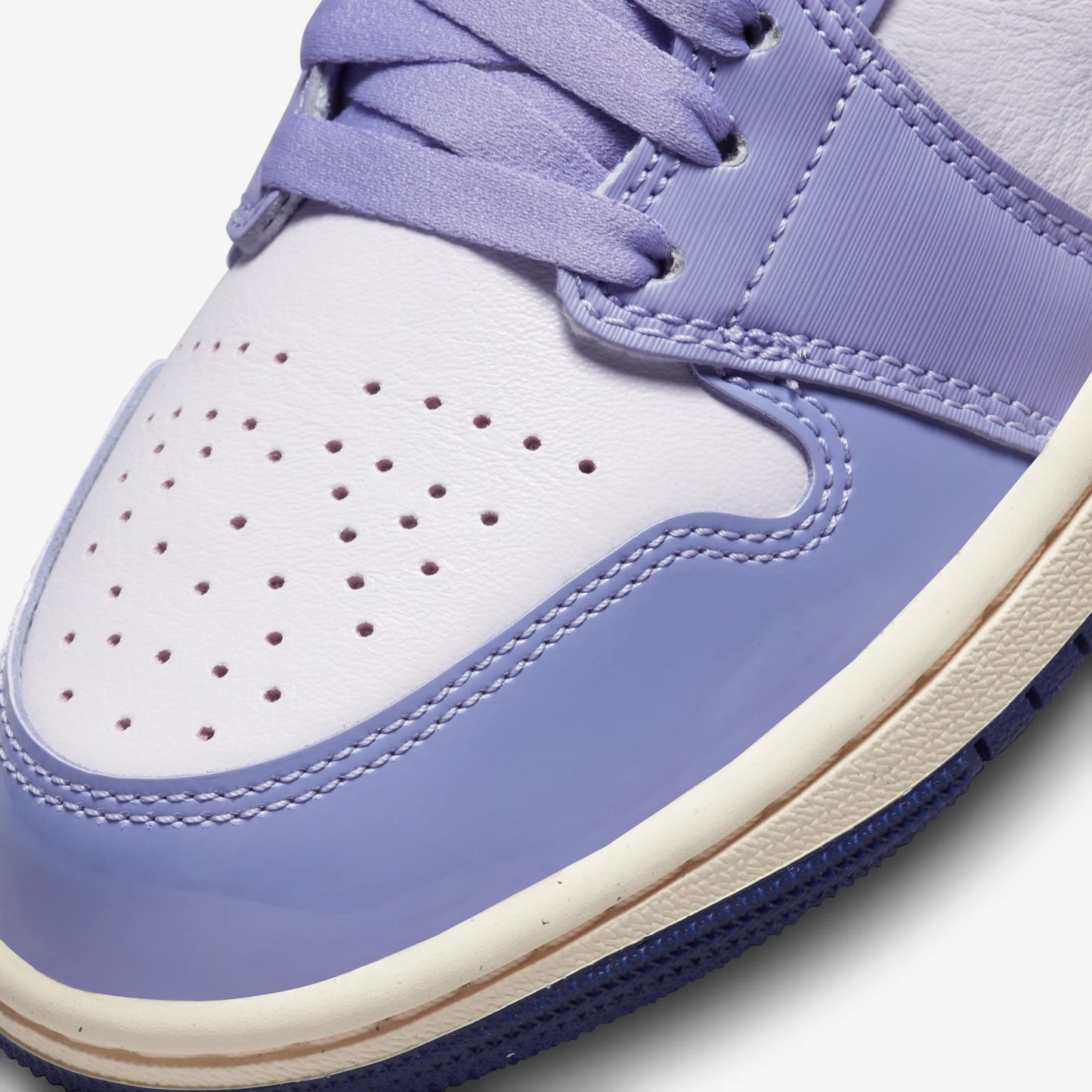 Jordan 1 Mid SE Chenille Sky J Light Purple (Women's)