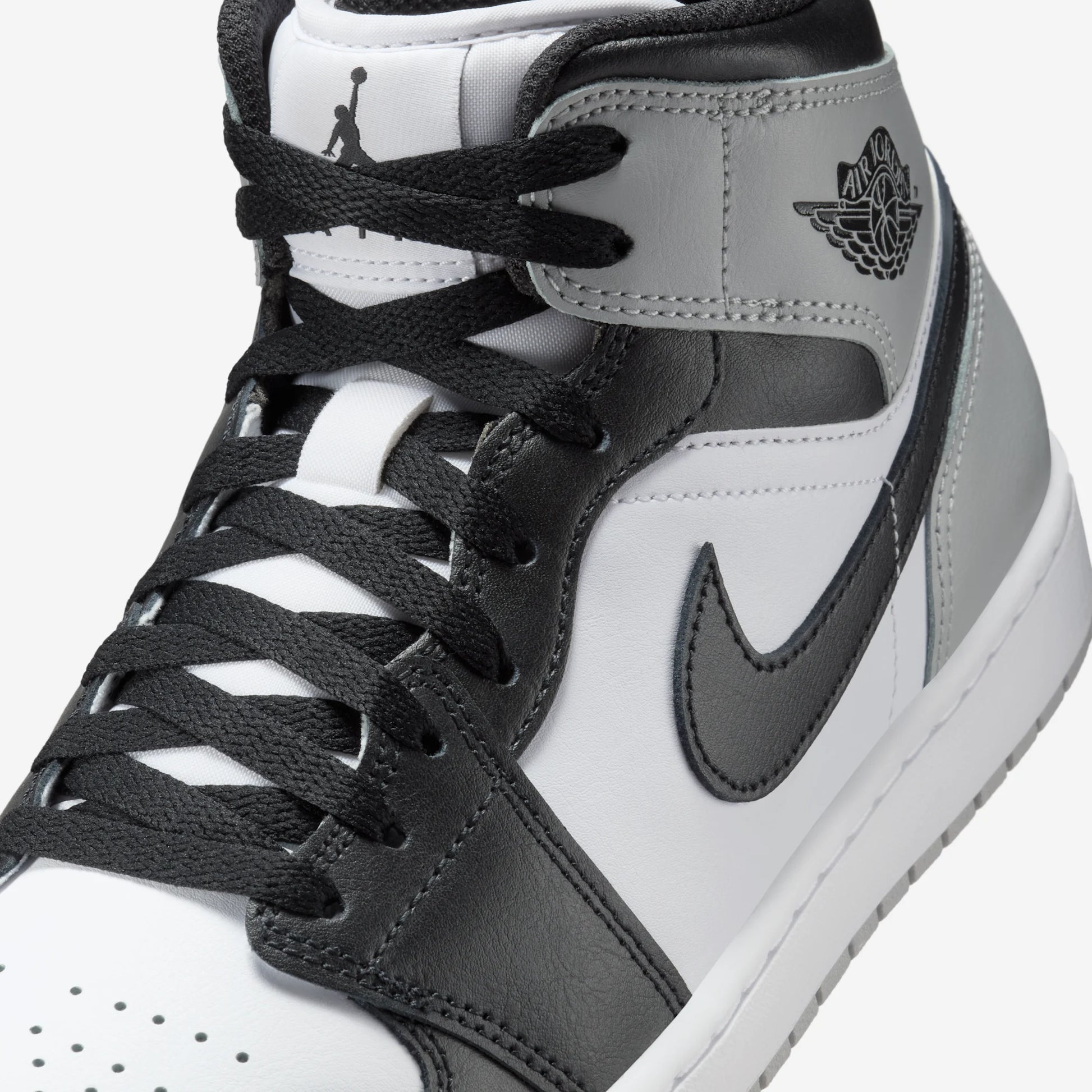 Jordan 1 Mid Barons