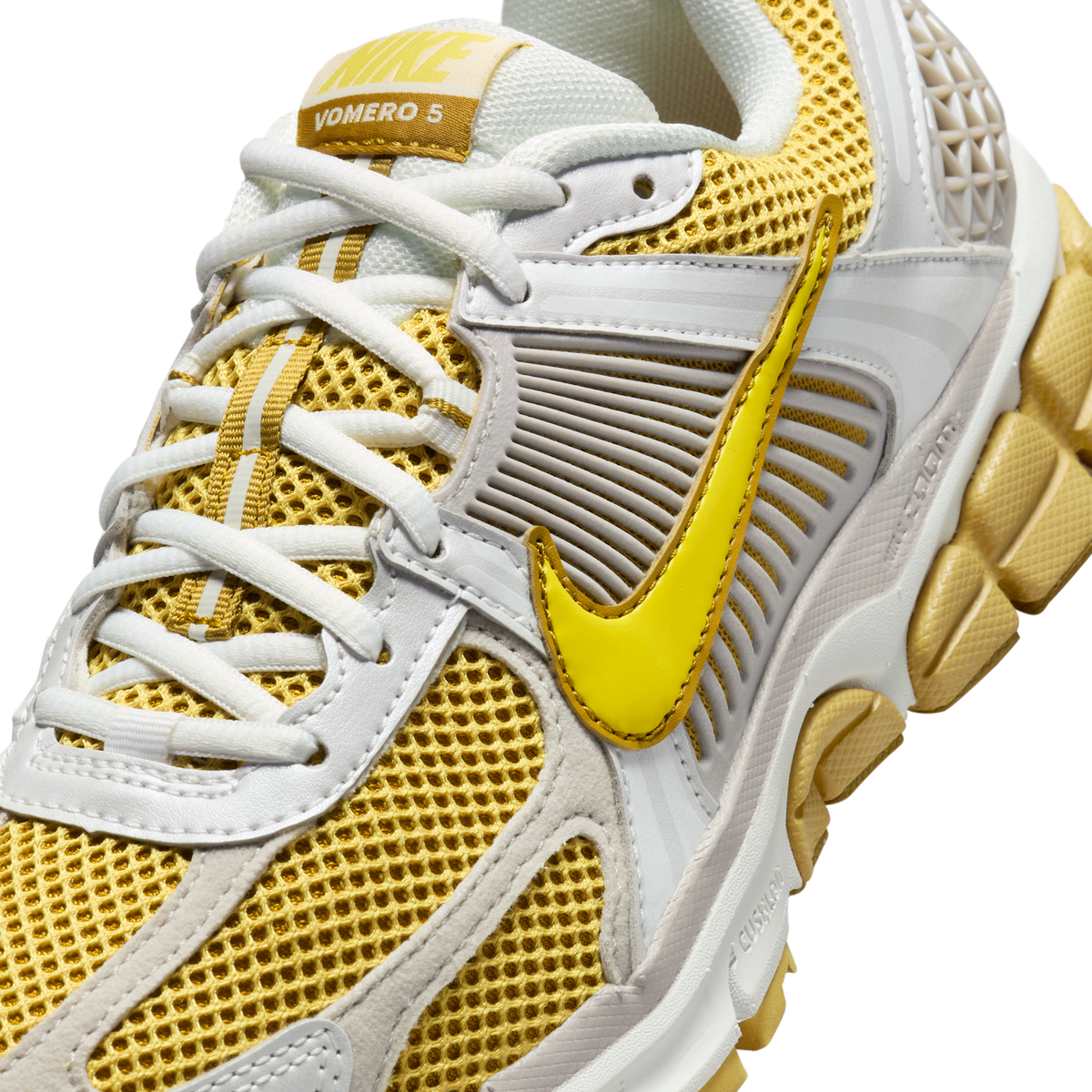 Nike Zoom Vomero 5 Bronzine (Women's)