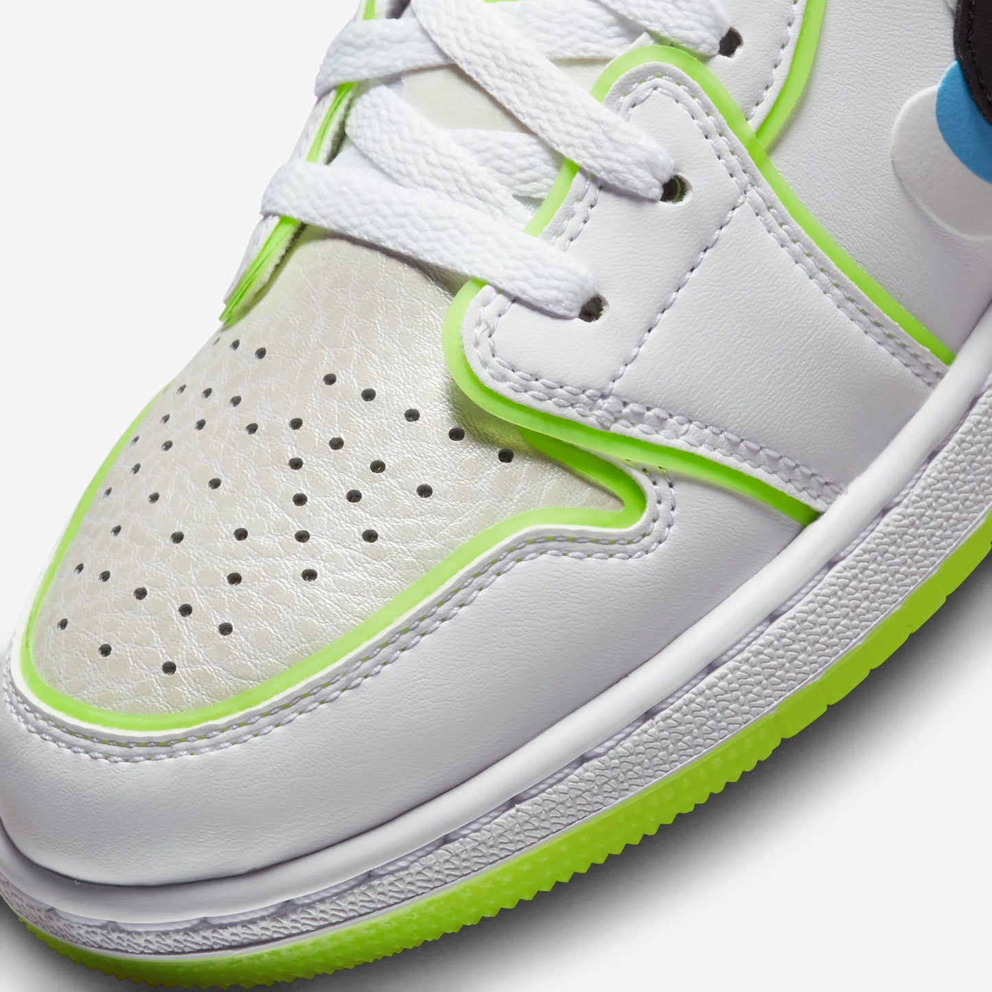 Jordan 1 Low SE Warped Swoosh (GS)