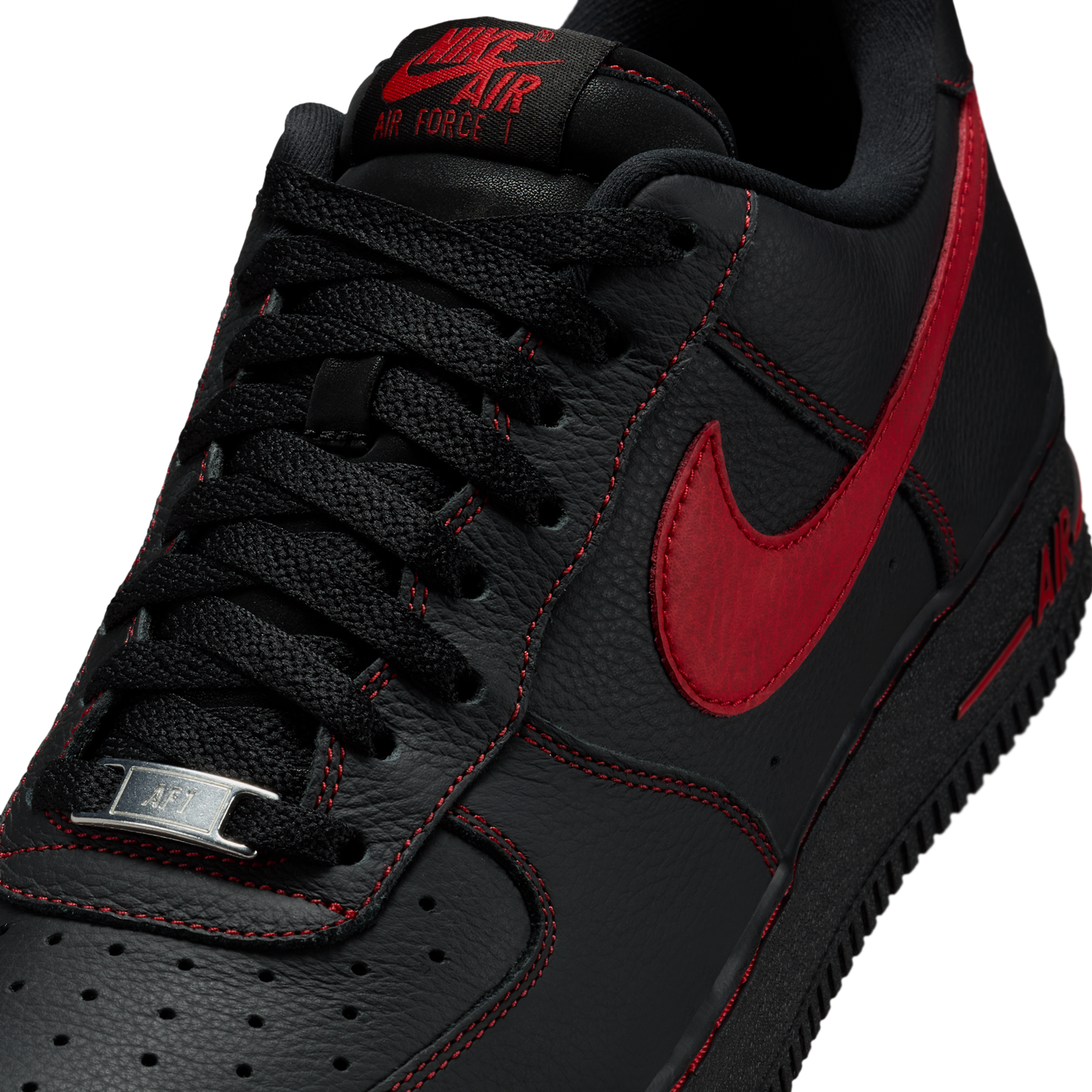 Nike Air Force 1 Low '07 LV8 Bred