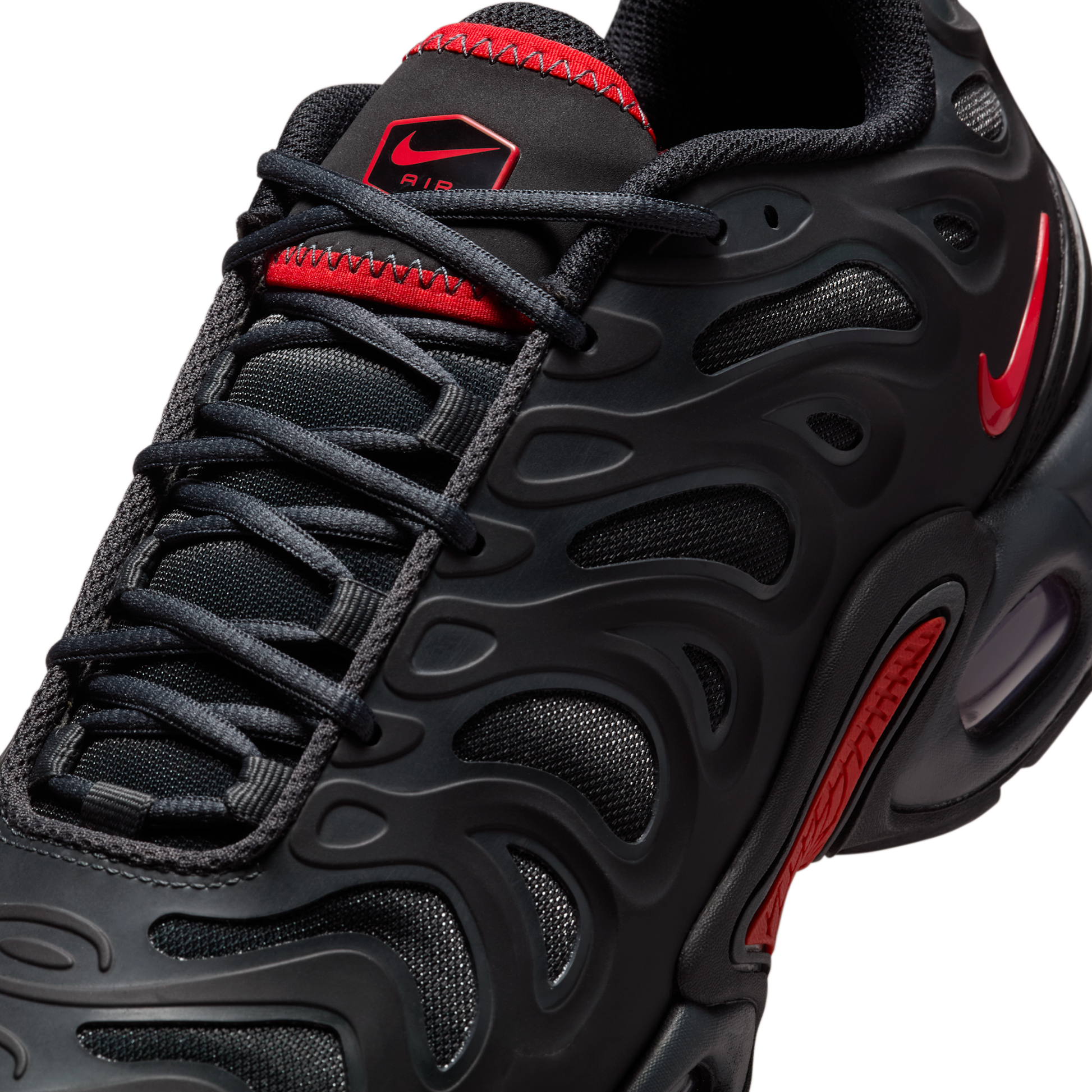 Nike Air Max Plus Drift Bred