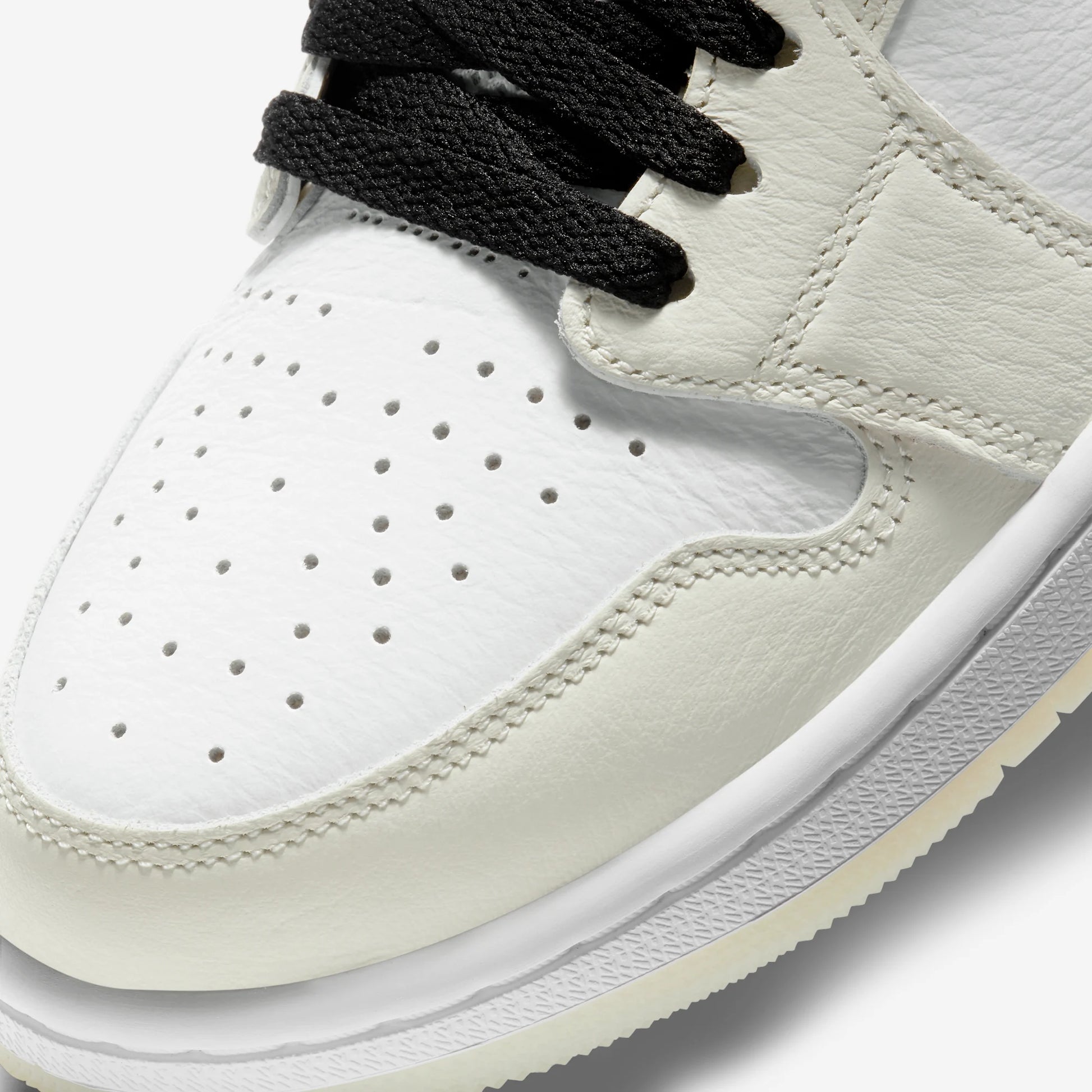 Jordan 1 High Zoom Air CMFT Sail (Women's)