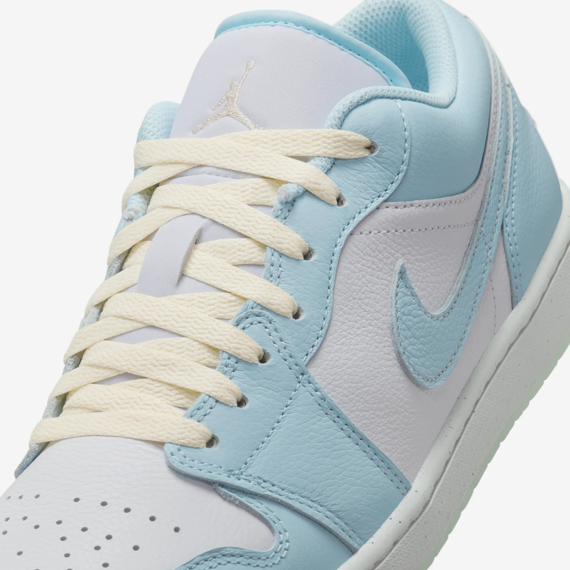 Jordan 1 Low SE Glacier Blue Summit White
