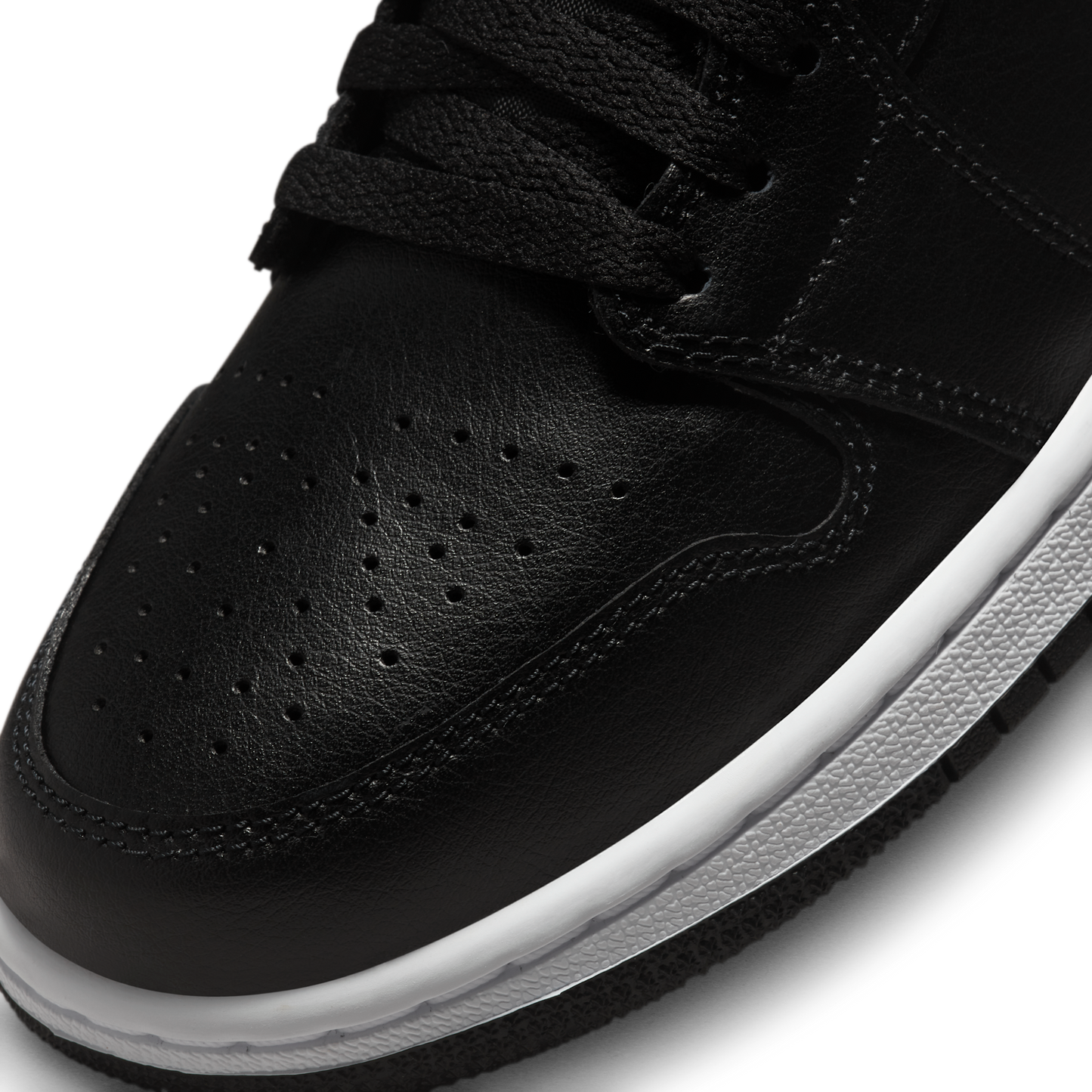 Jordan 1 Low Black White (2022) (Women's)