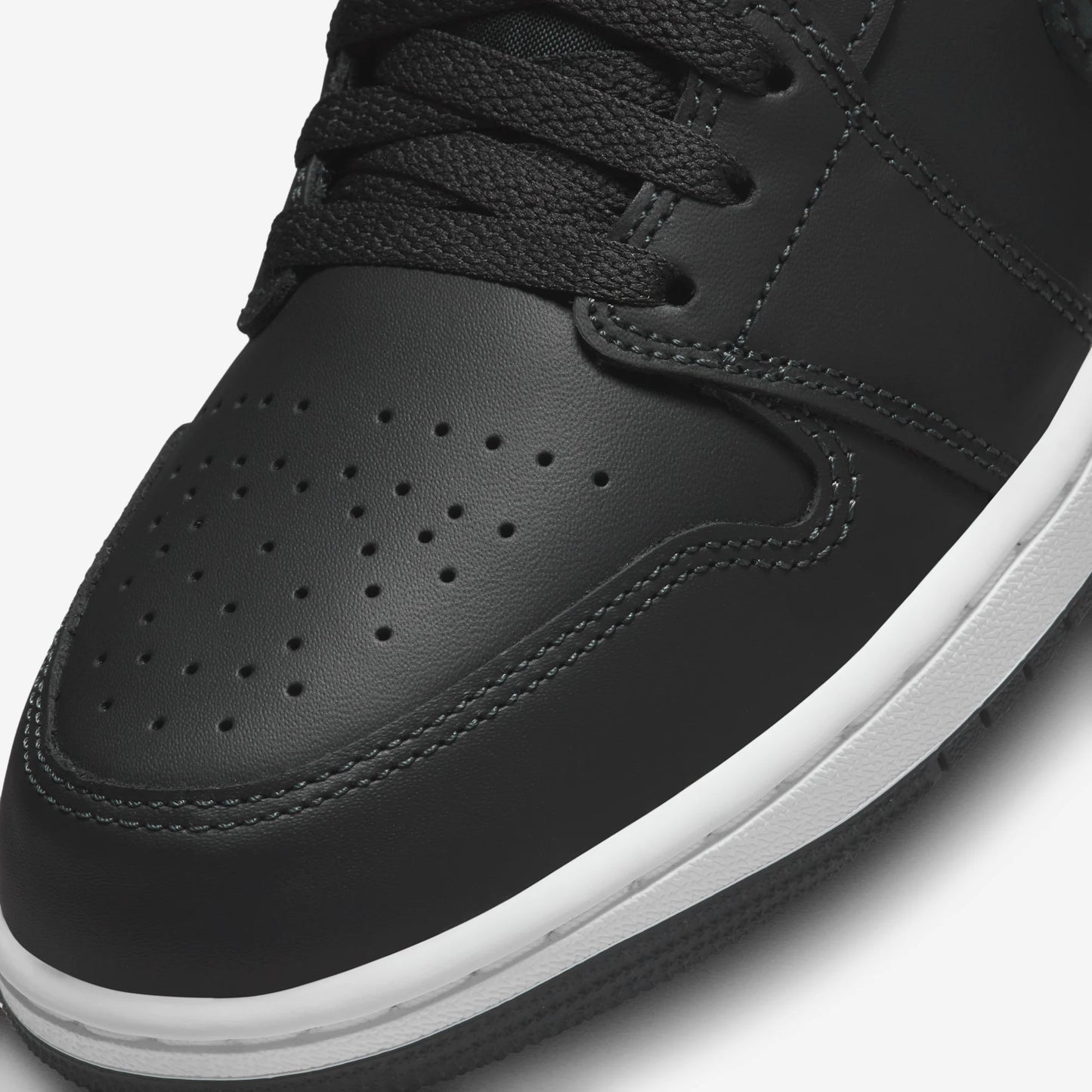 Jordan 1 Low SE Black Elephant