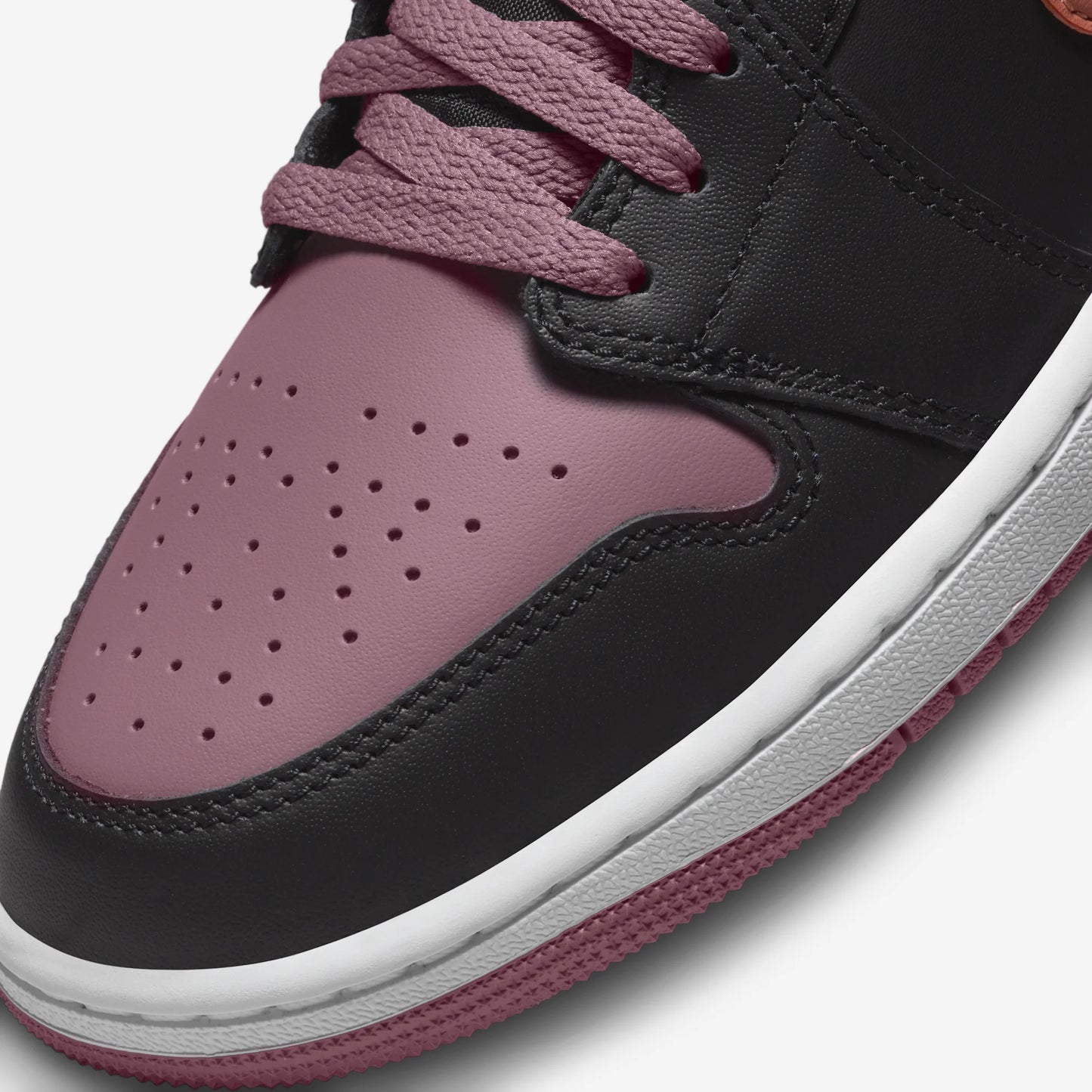 Jordan 1 Mid SE Black Sky J Mauve
