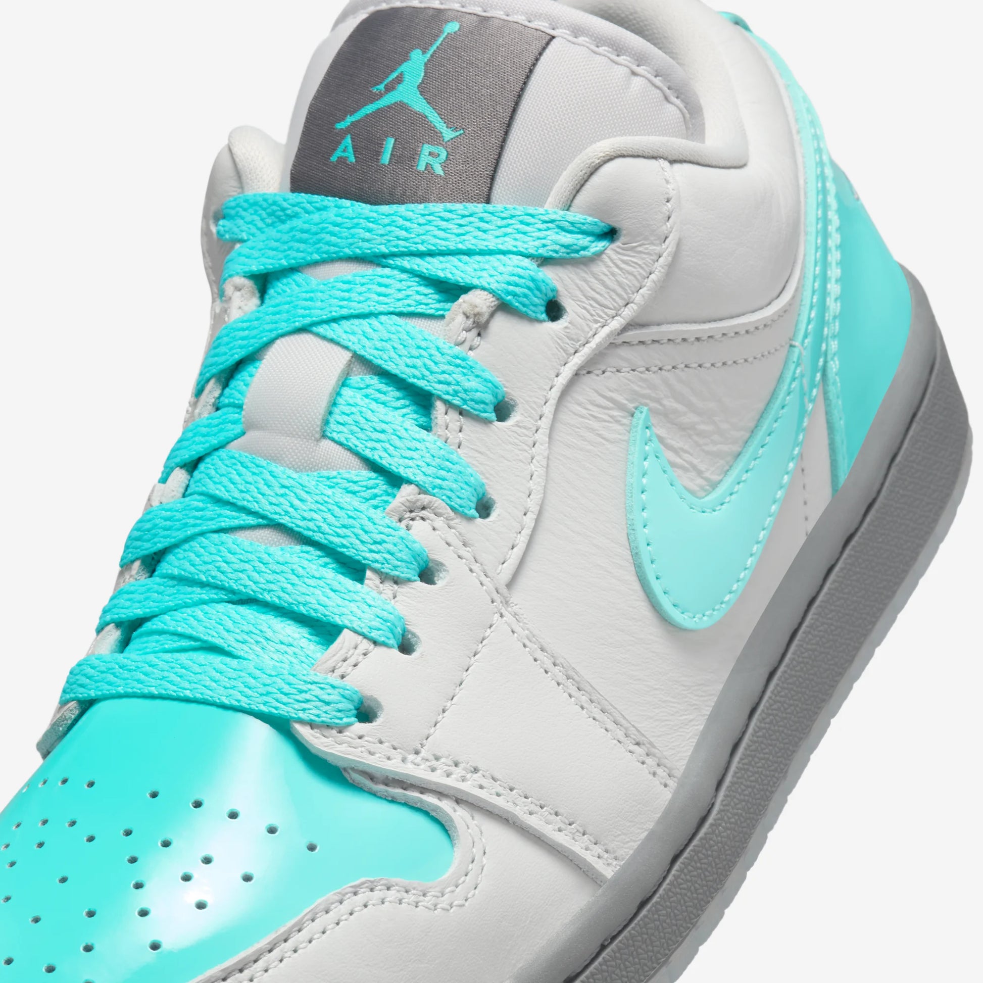Jordan 1 Low SE Polaroid (Women's)