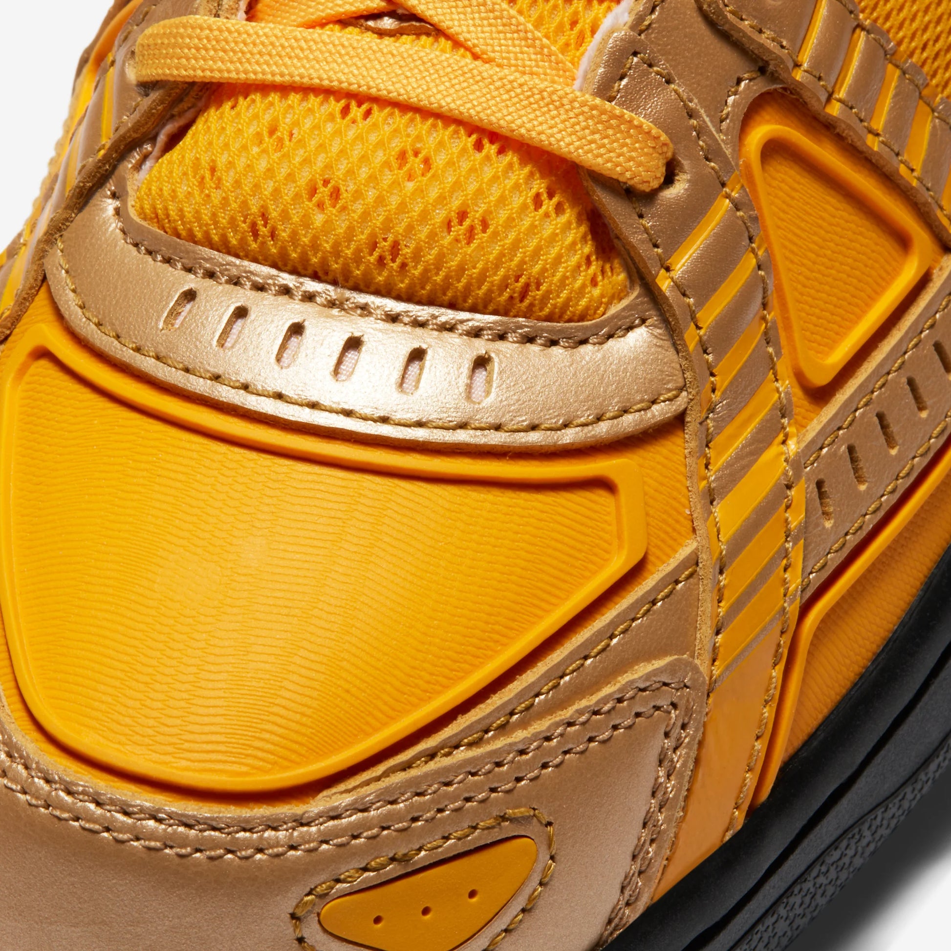 Nike Air Rubber Dunk Off-White University Gold