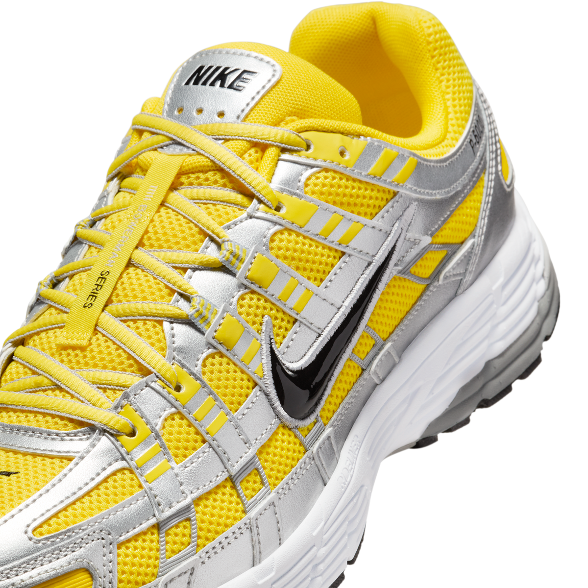 Nike P-6000 Lightning Metallic Silver