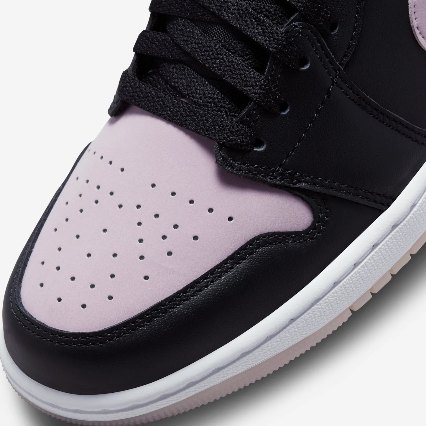 Jordan 1 Low SE Black Iced Lilac