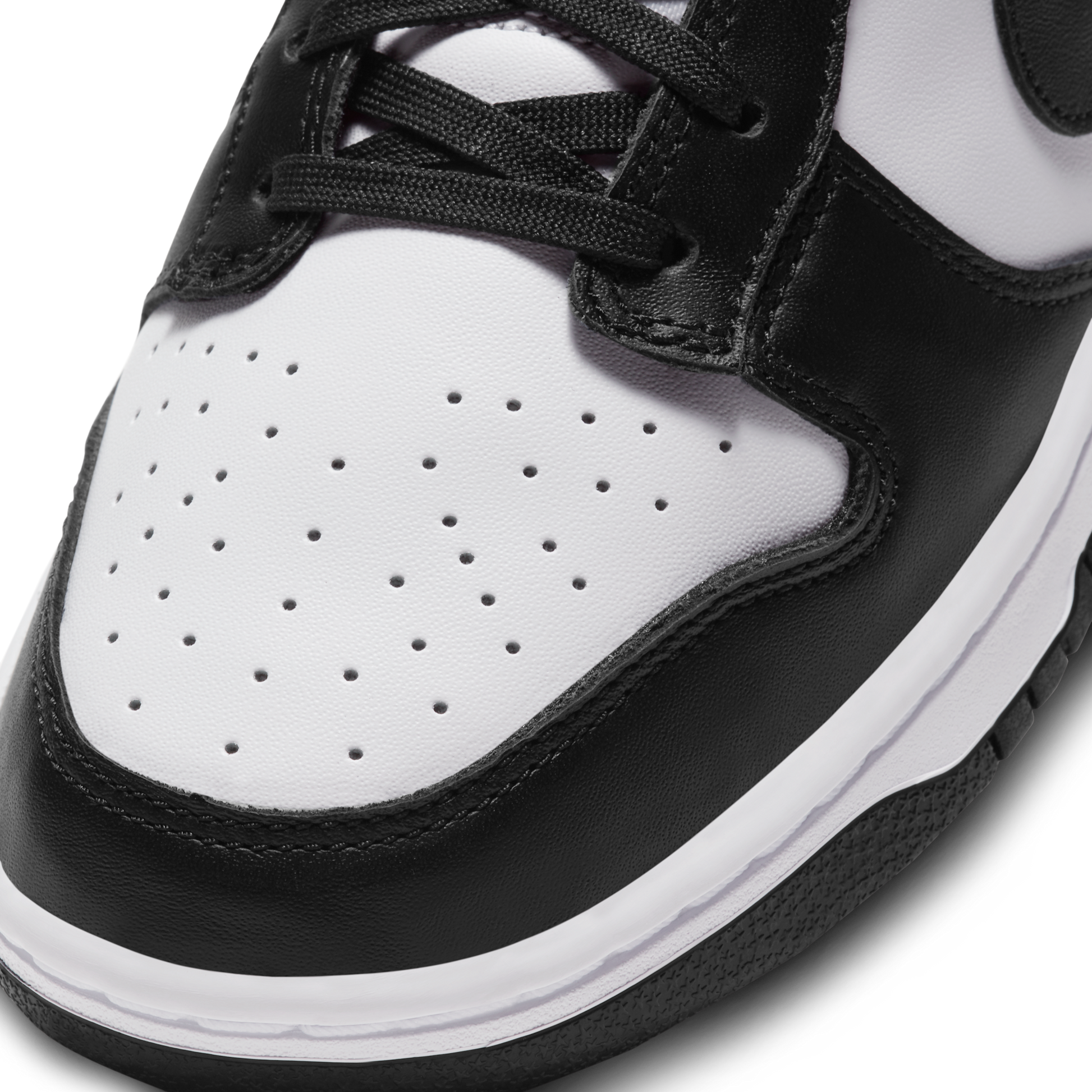 Dunk Low Black White