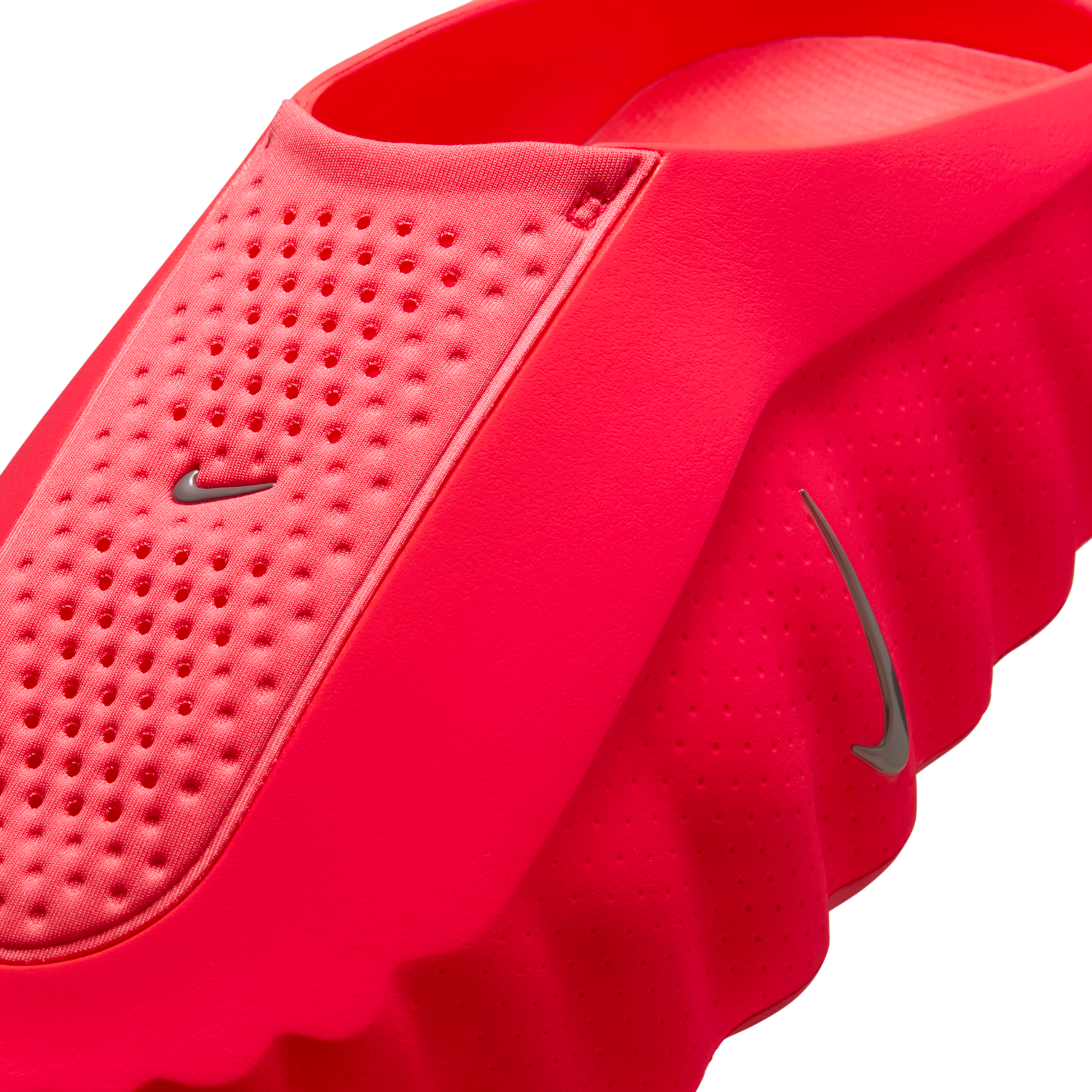Nike Mind 001 Slide Solar Red