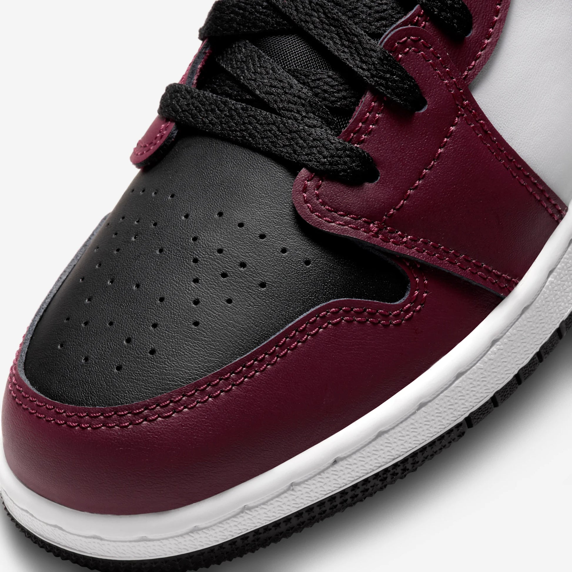 Jordan 1 Low SE Dark Beetroot Roma Green (GS)