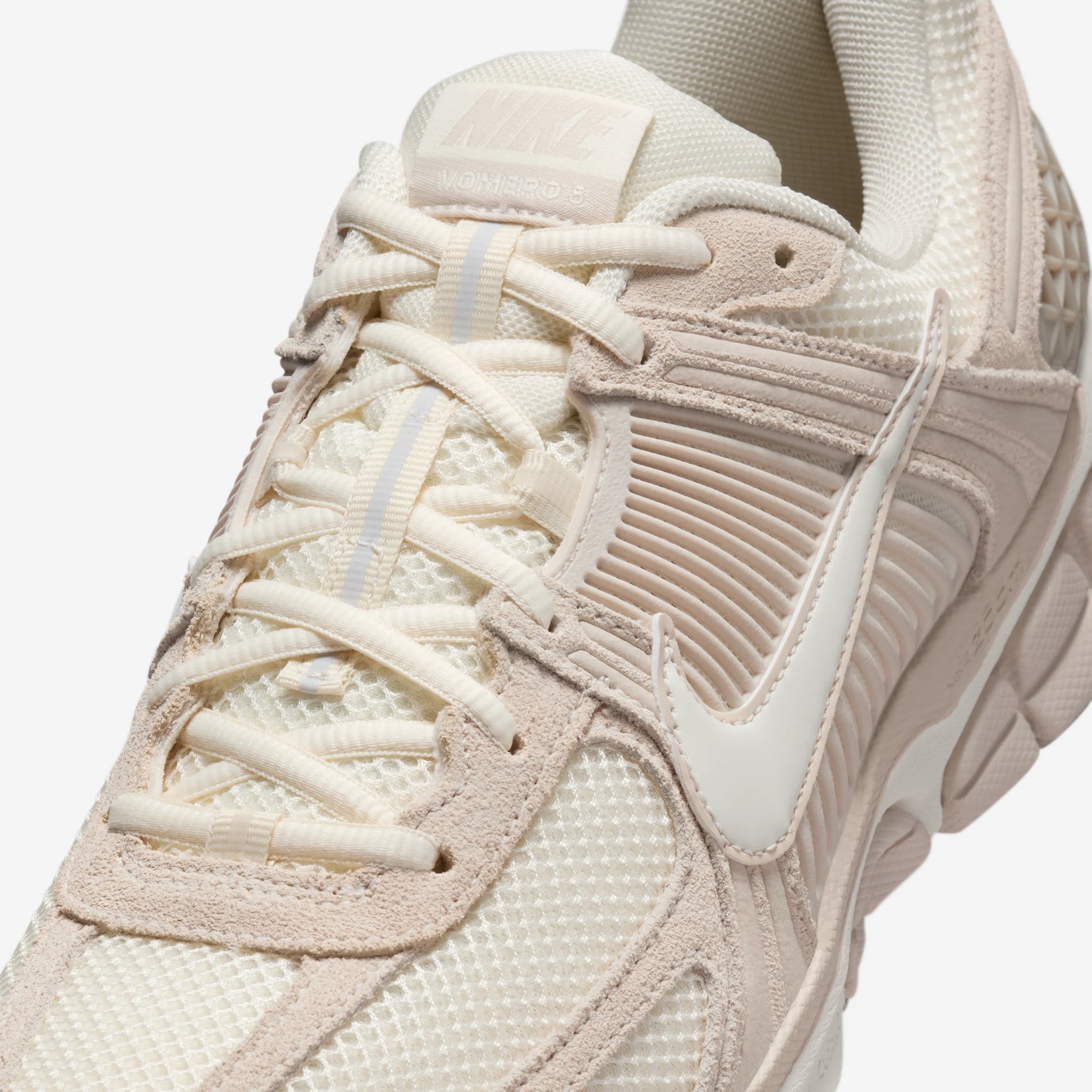 Nike Zoom Vomero 5 Light Orewood Brown