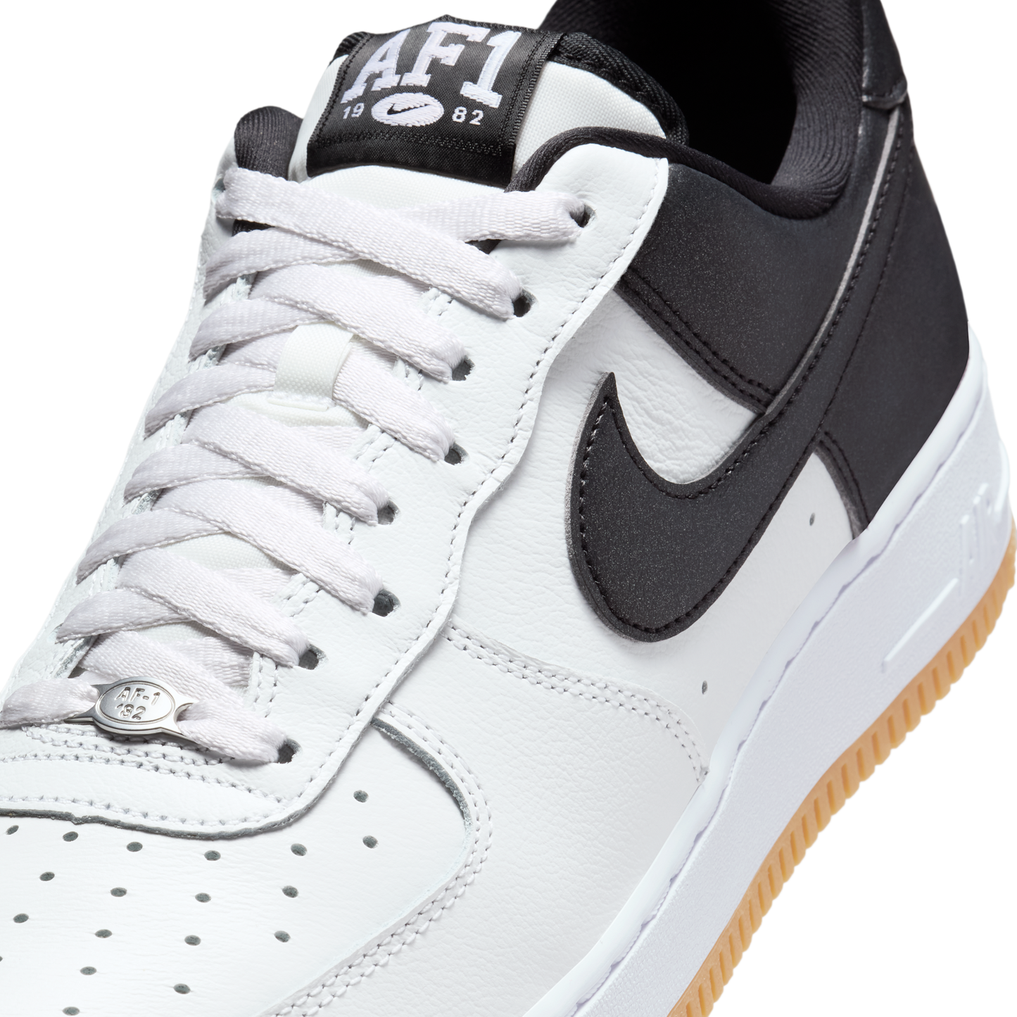 Nike Air Force 1 Low '07 LV8 White Black Metallic Silver