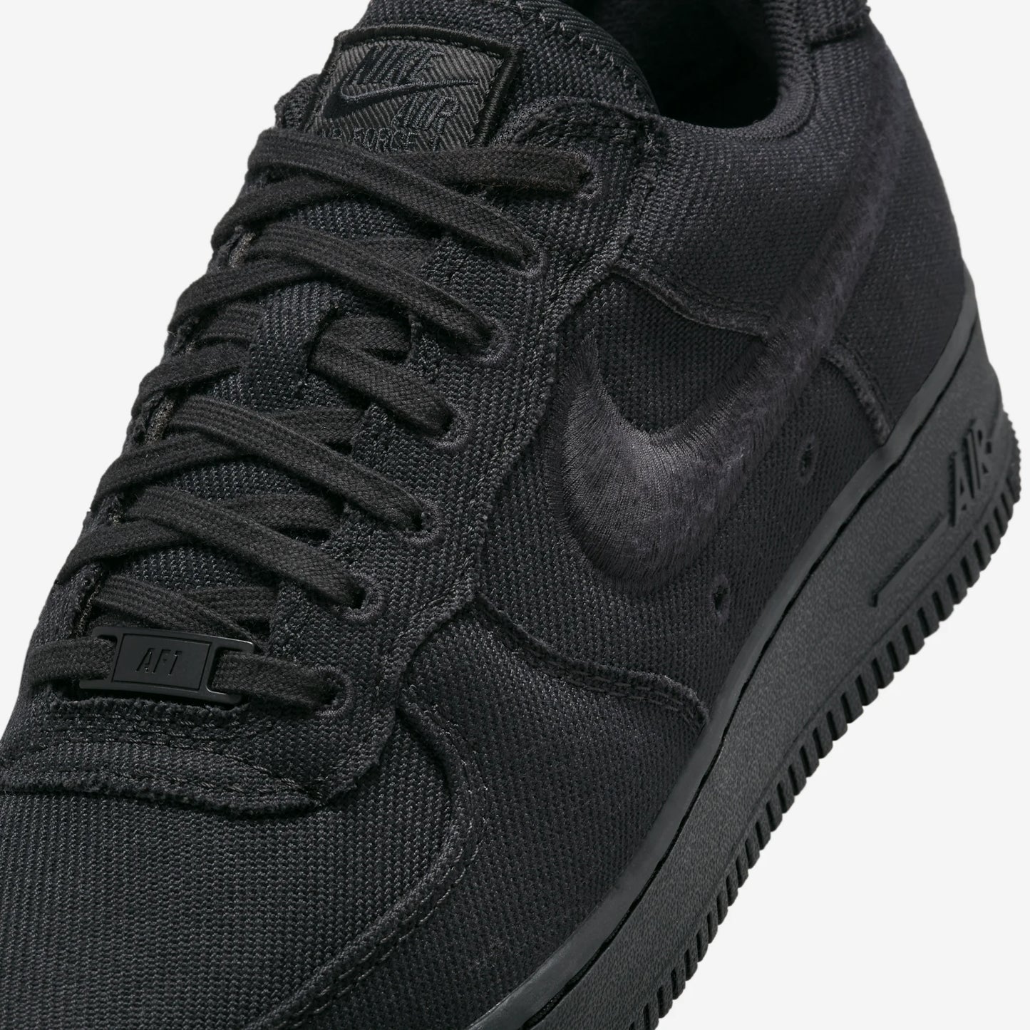 Nike Air Force 1 Low Triple Black Canvas