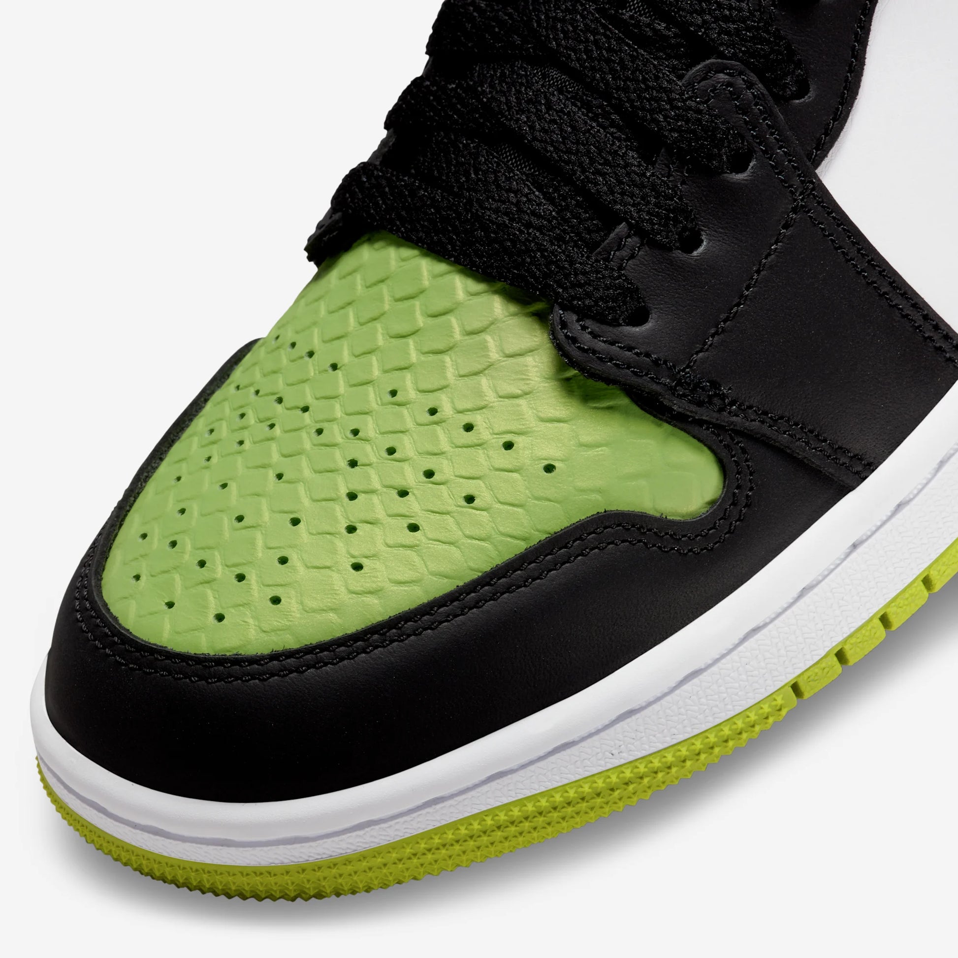 Jordan 1 Low Snakeskin Vivid Green (Women's)