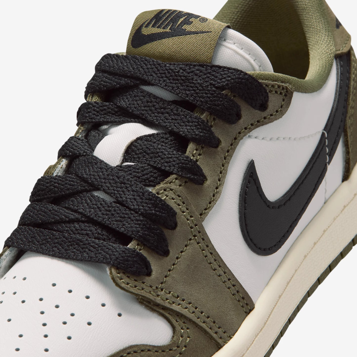 Jordan 1 Retro Low OG Medium Olive (PS)