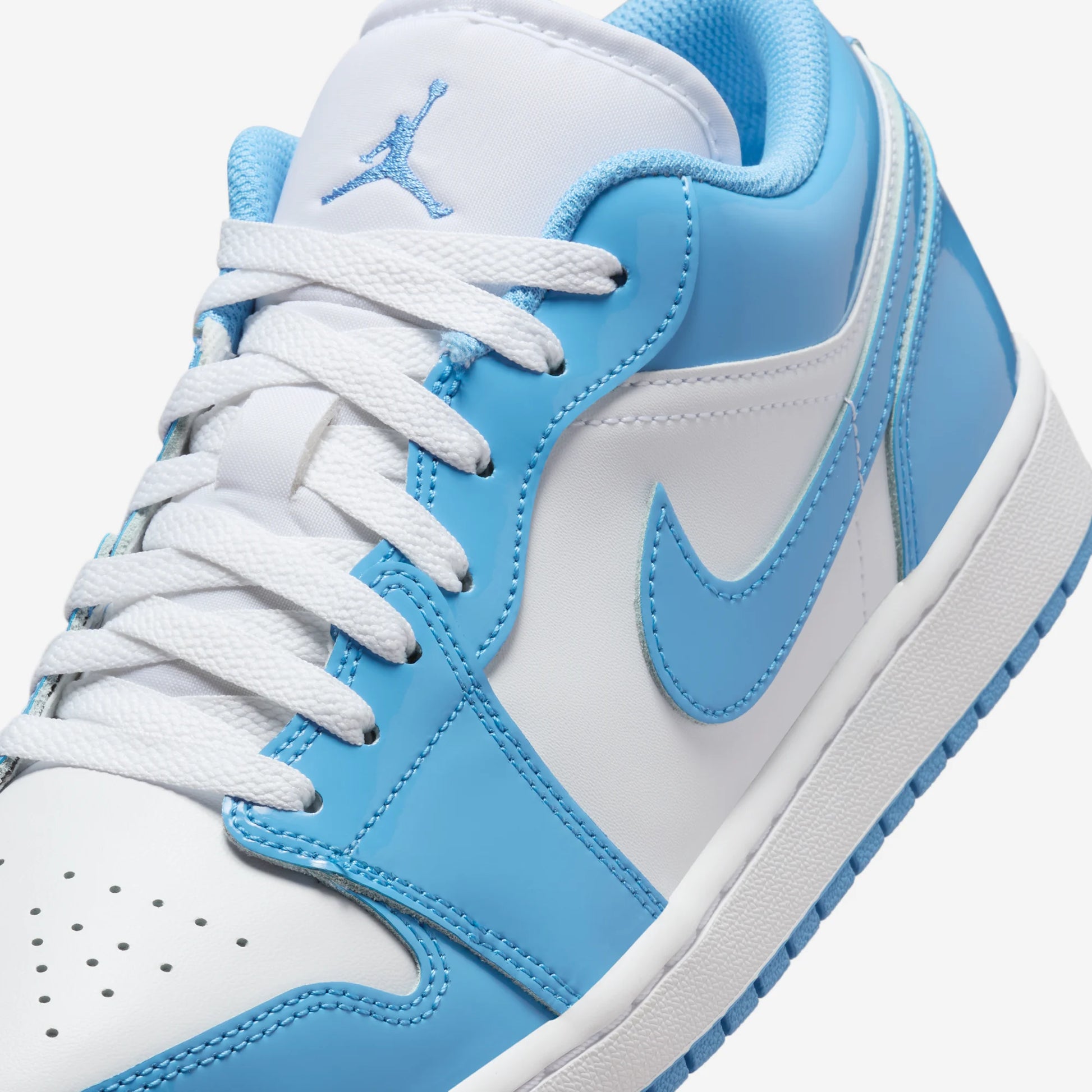 Jordan 1 Low SE White Legend Blue