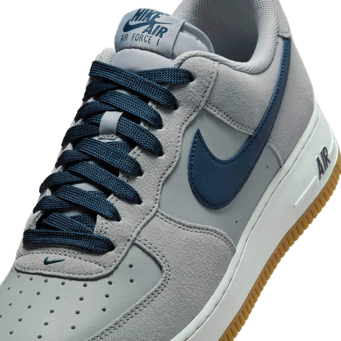 Nike Air Force 1 Low '07 LV8 Light Smoke Grey