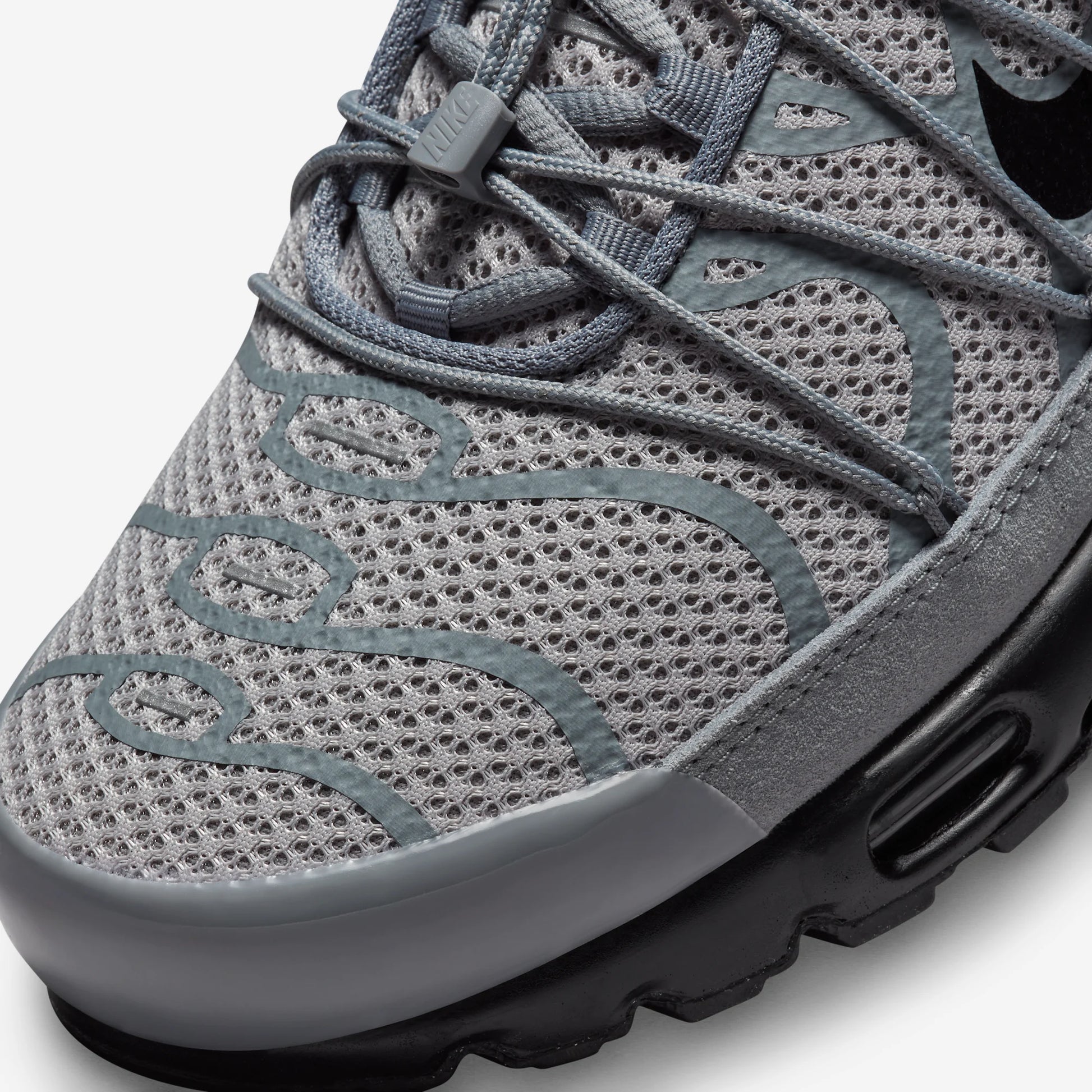Nike Air Max Plus Toggle Grey Reflective
