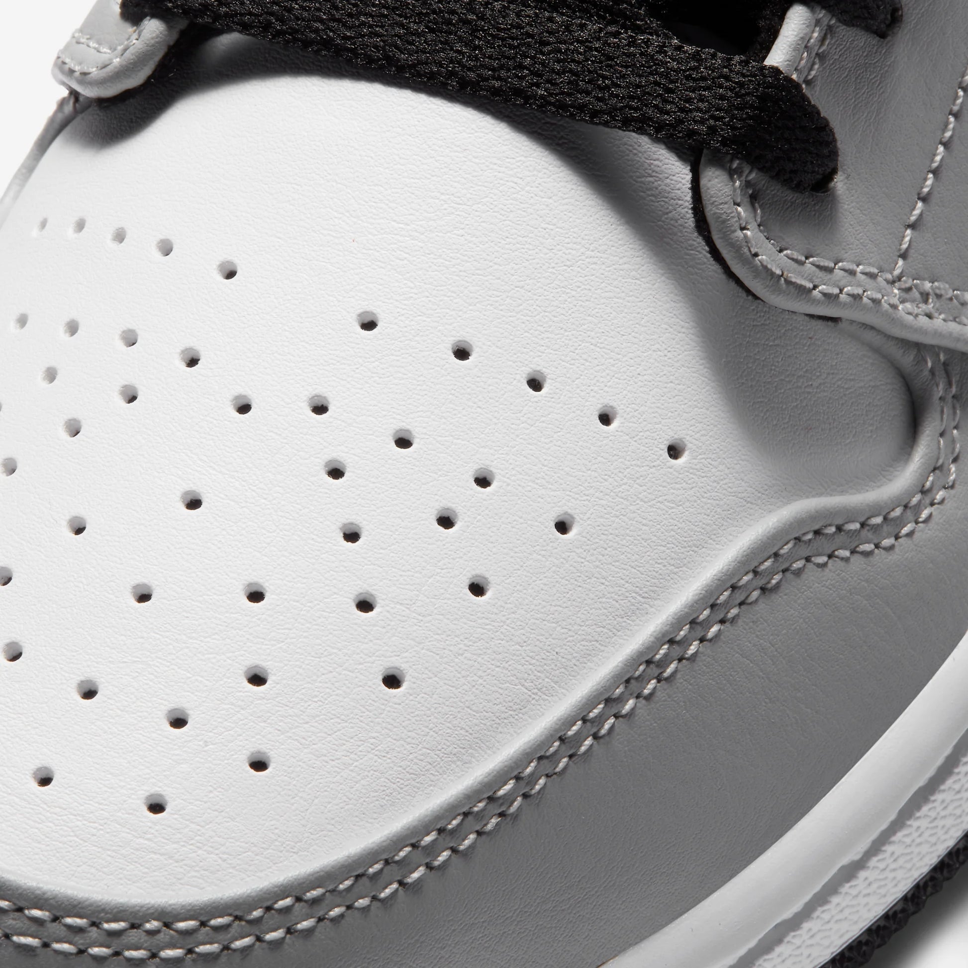 Jordan 1 Low Light Smoke Grey