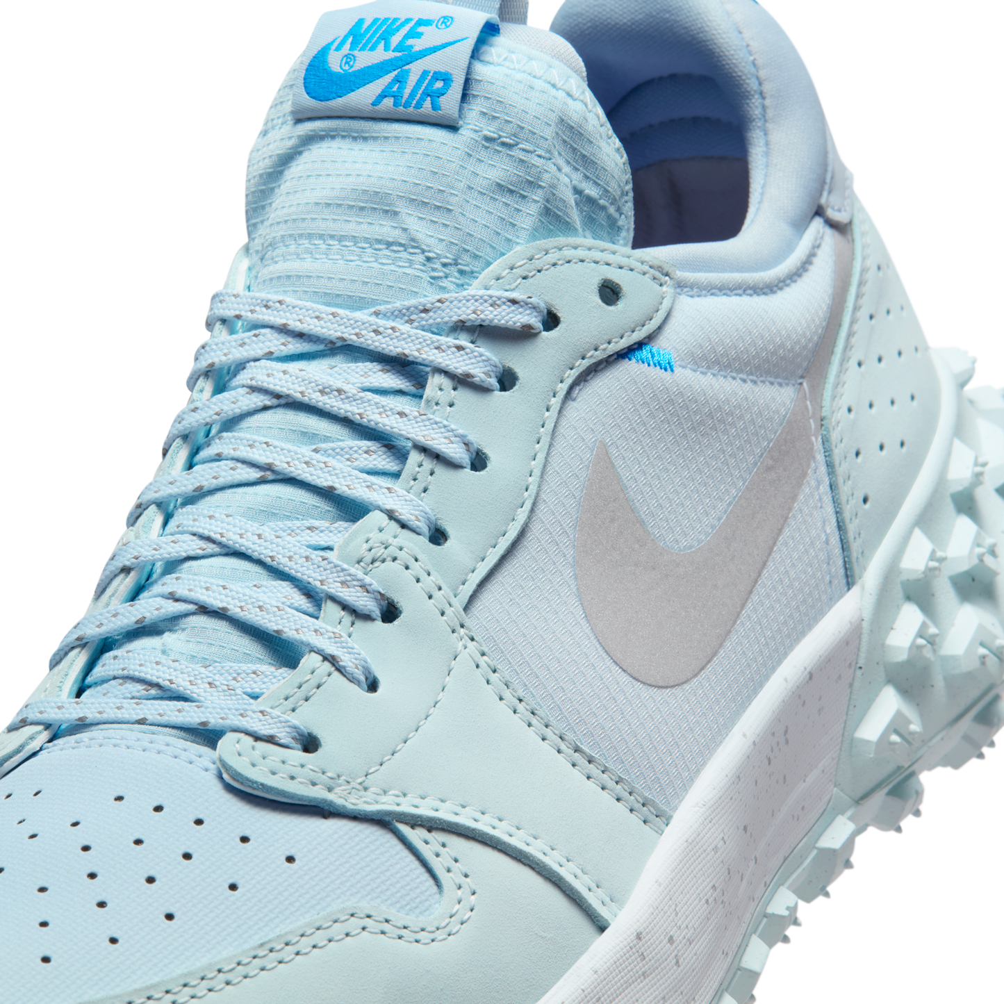 Jordan 1 Low Element Gore-Tex Glacier Blue Silver