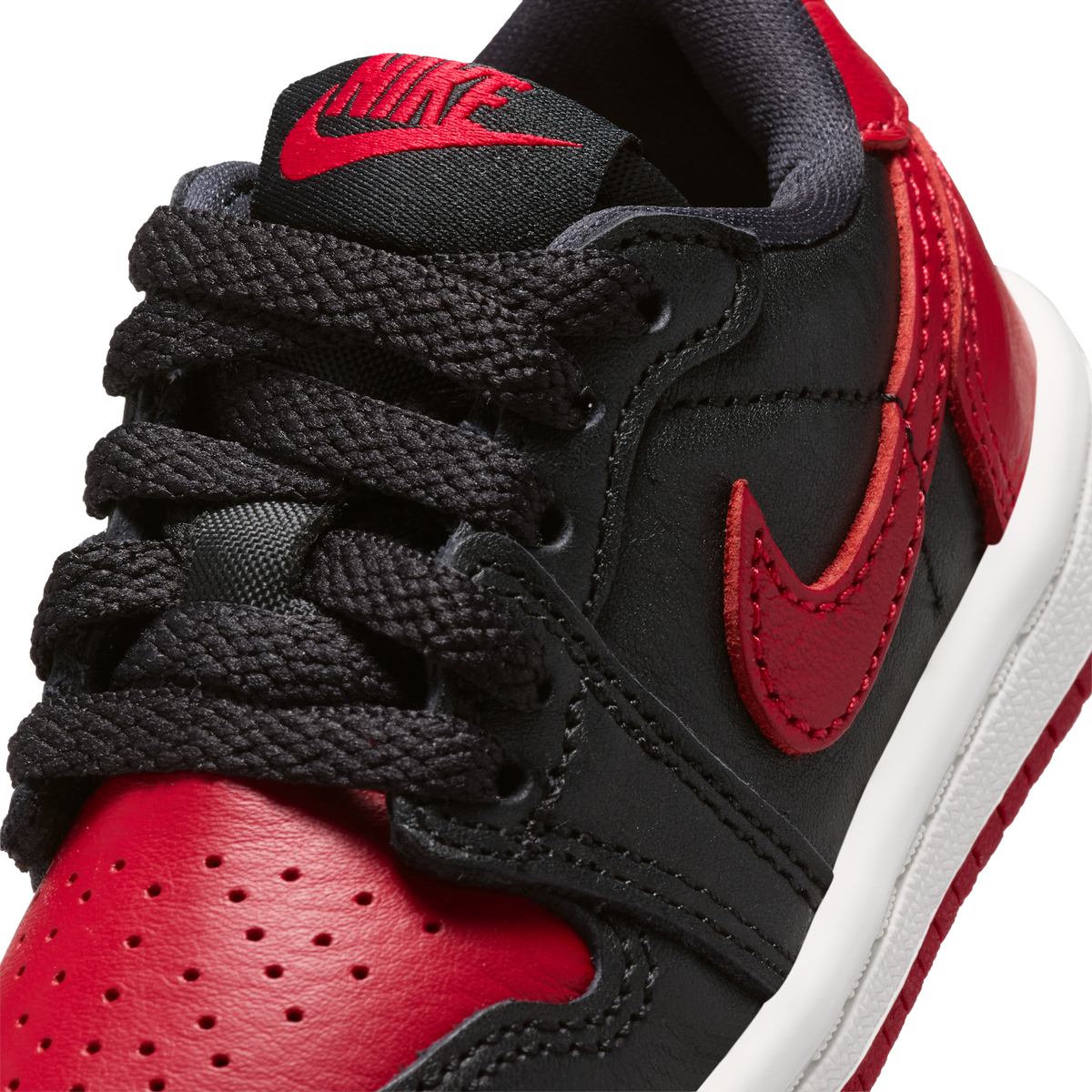 Jordan 1 Retro Low OG Banned (TD)