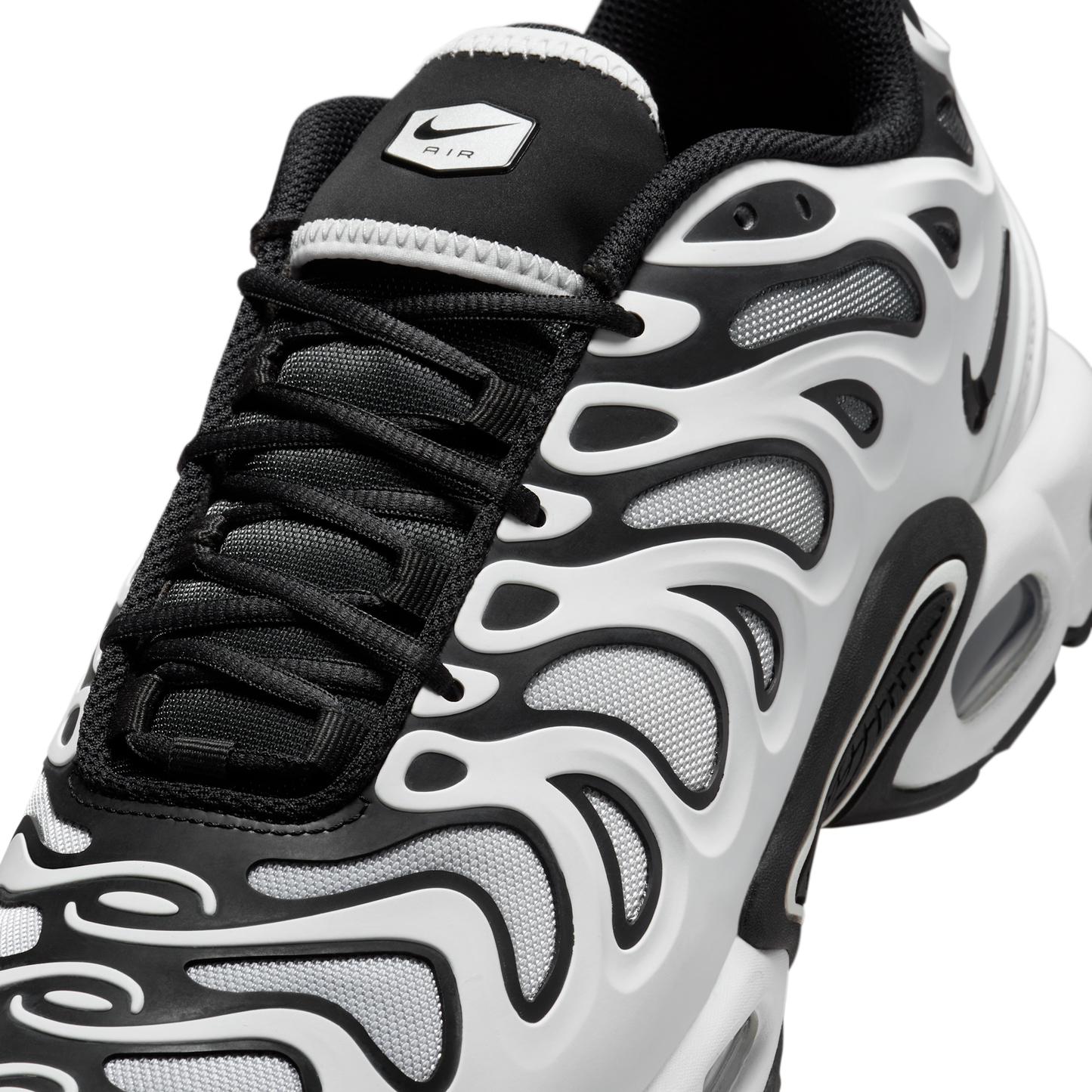 Nike Air Max Plus Drift White Black Metallic Silver