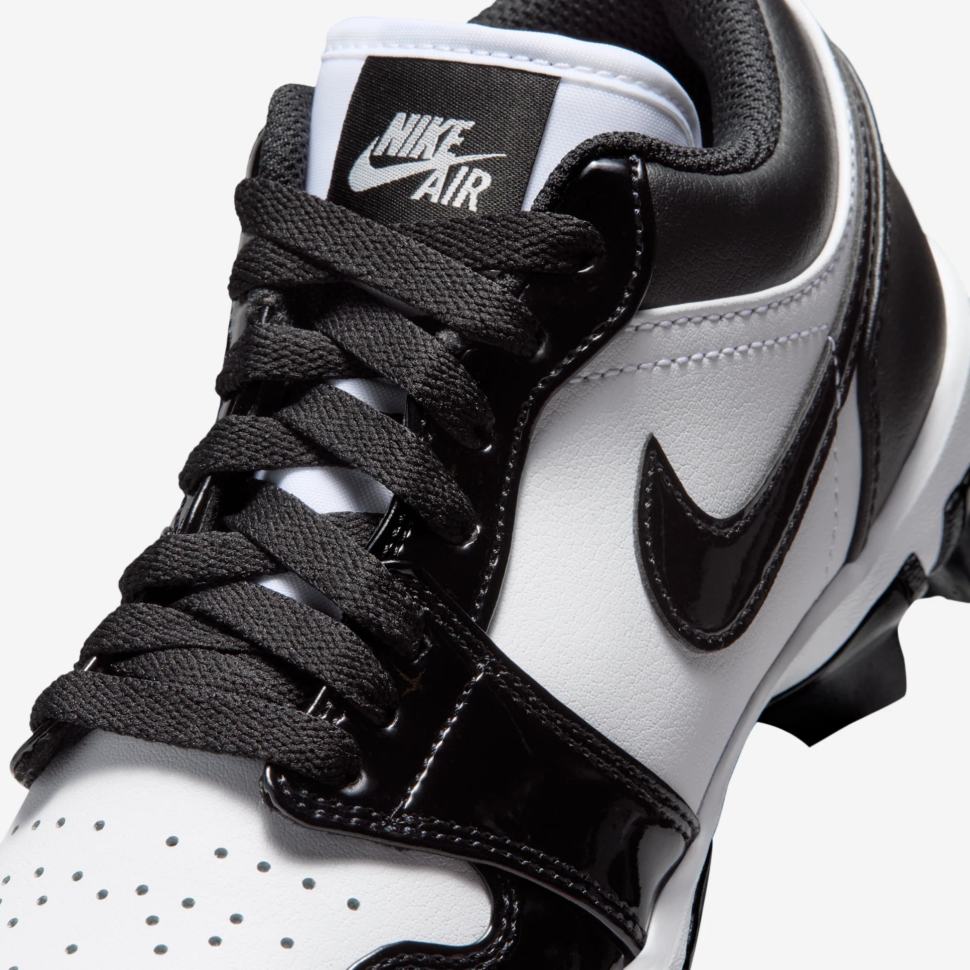 Jordan 1 Low Cleat Patent Panda (GS)