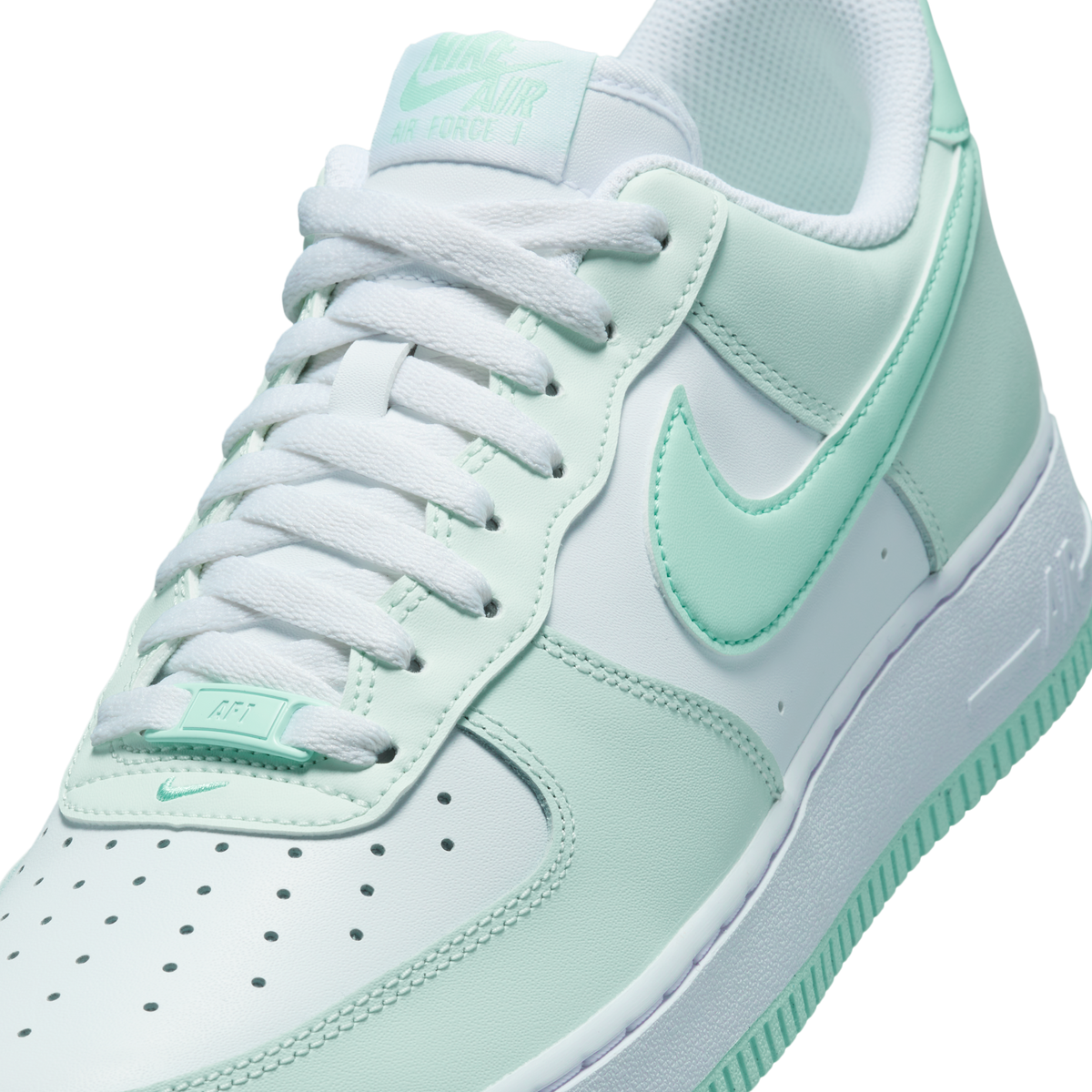 Nike Air Force 1 Low '07 Mint Foam