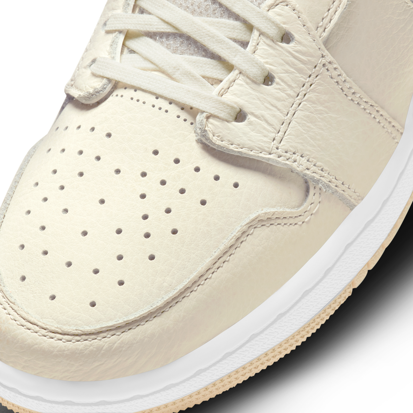 Jordan 1 High Zoom Air CMFT Pearl White (Women's)