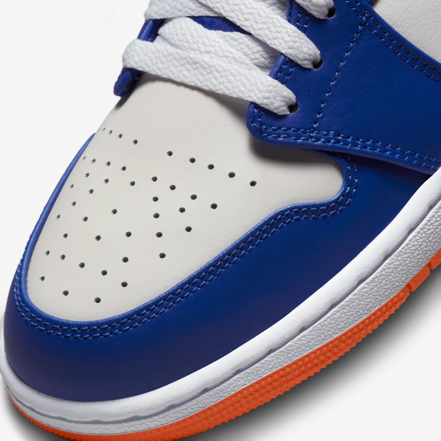 Jordan 1 Mid Knicks