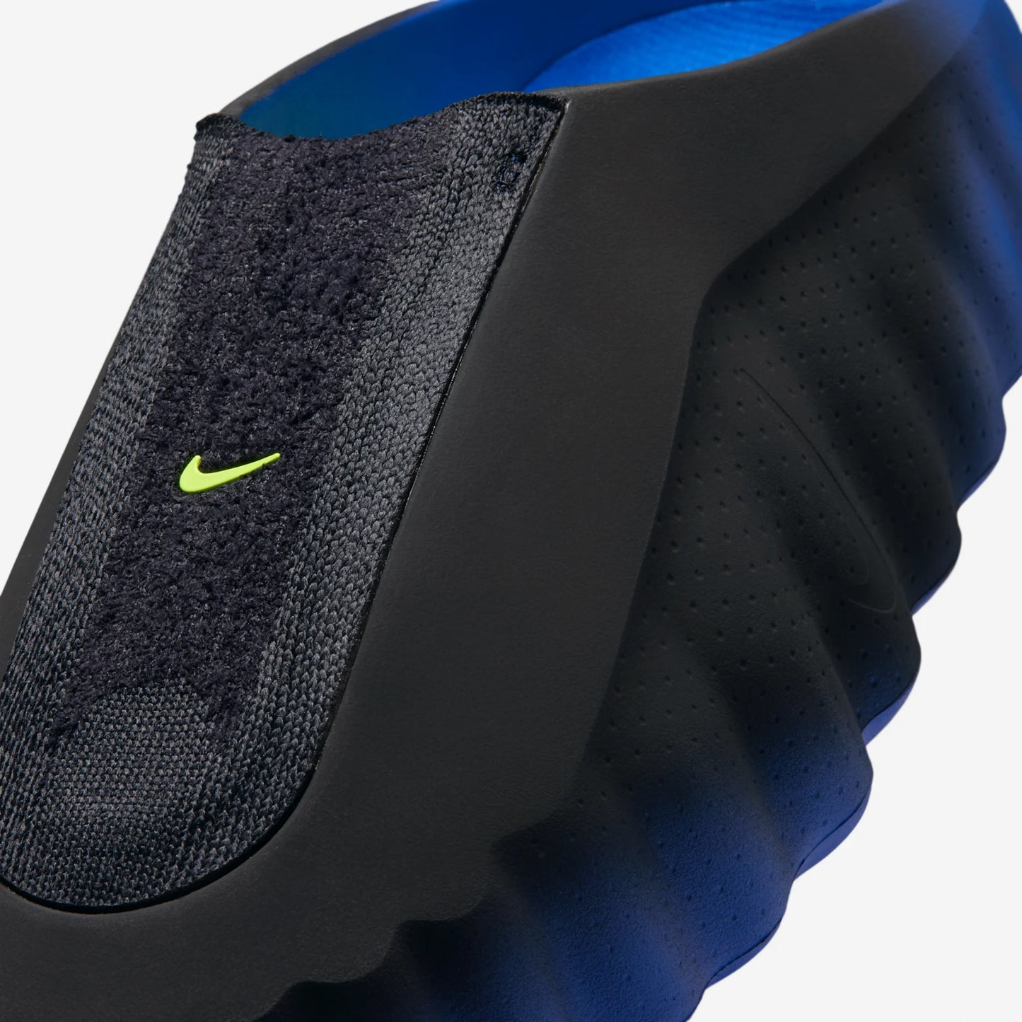 Nike Mind 001 Flyknit Slide Hyper Royal Black