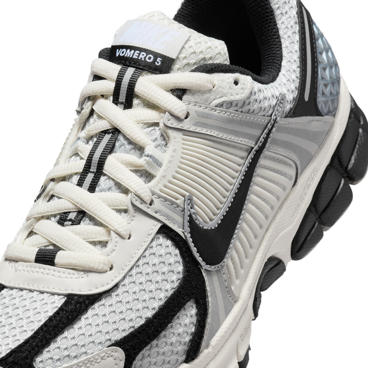 Nike Zoom Vomero 5 Photon Dust Black (Women's)