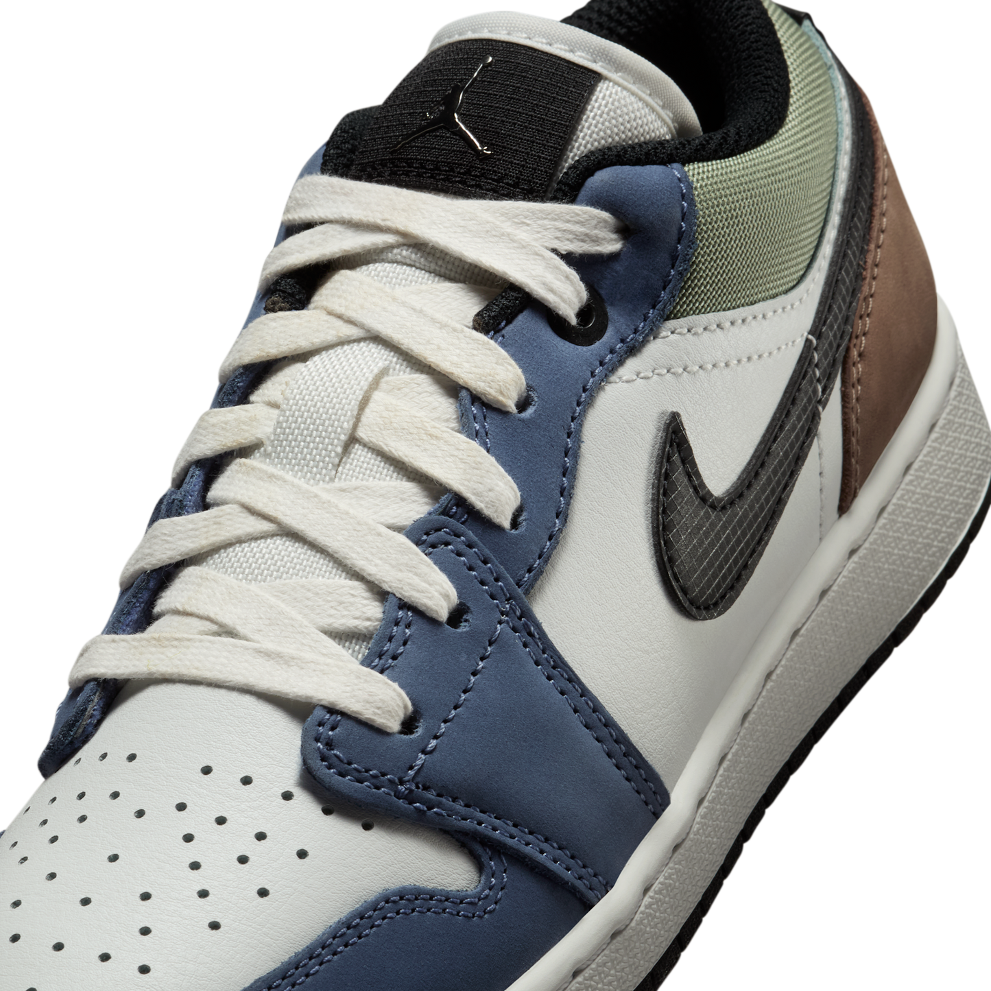Jordan 1 Low Diffused Blue Jade Horizon (GS)