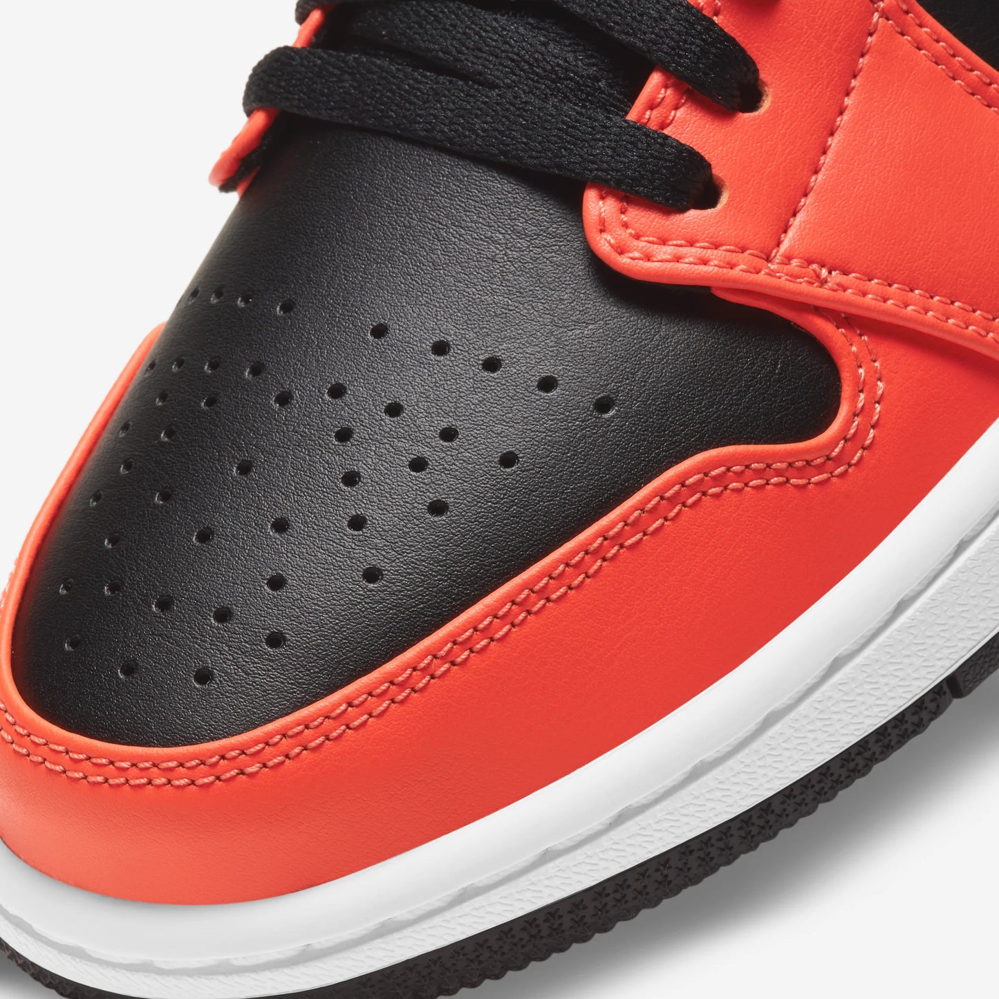 Jordan 1 Low SE Black Turf Orange