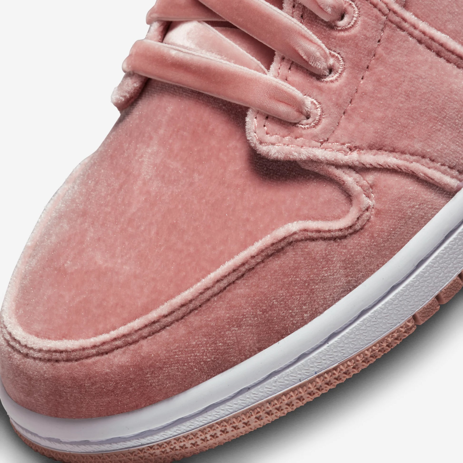Air Jordan 1 Low SE Pink Velvet (Women's)
