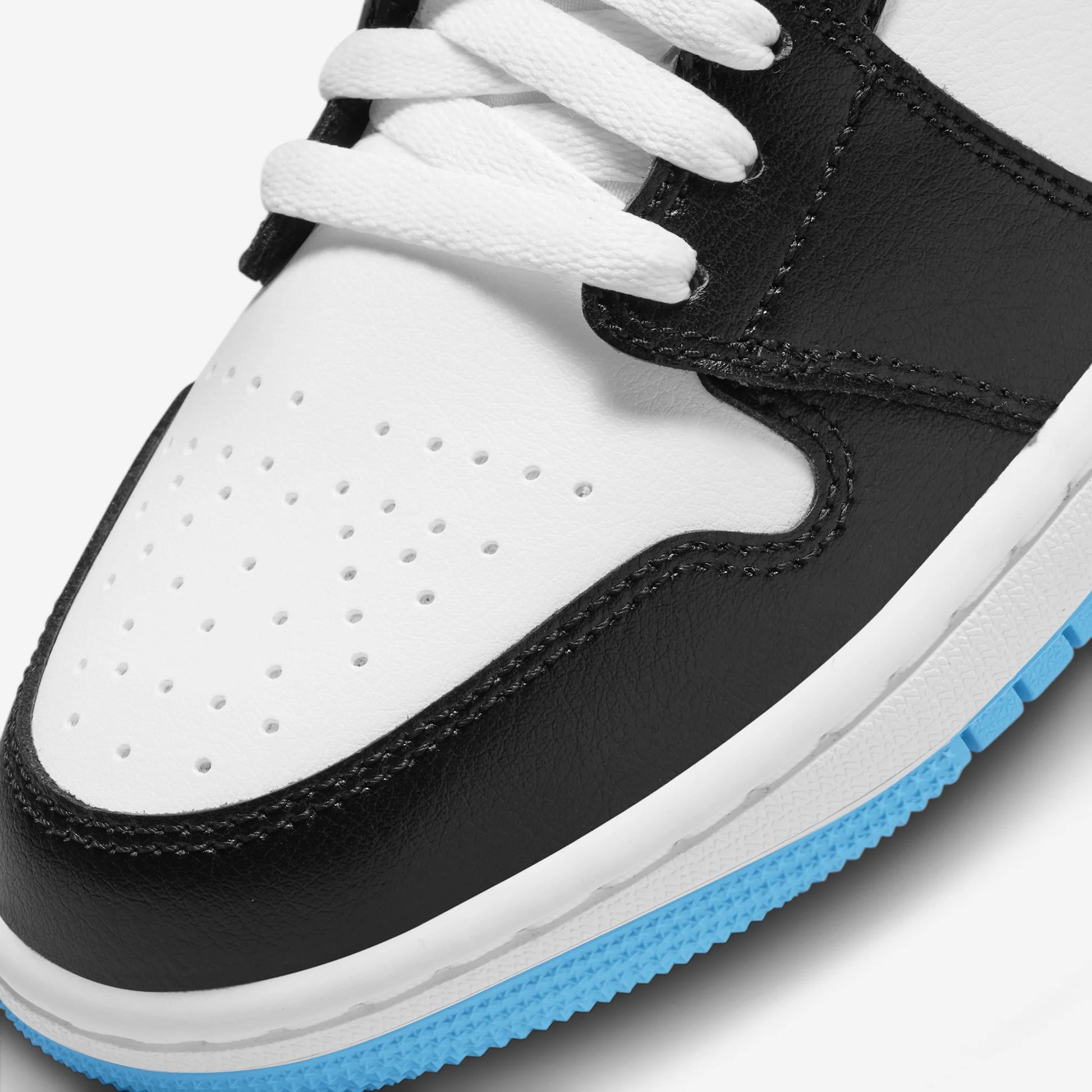Jordan 1 Mid University Blue (Women's)