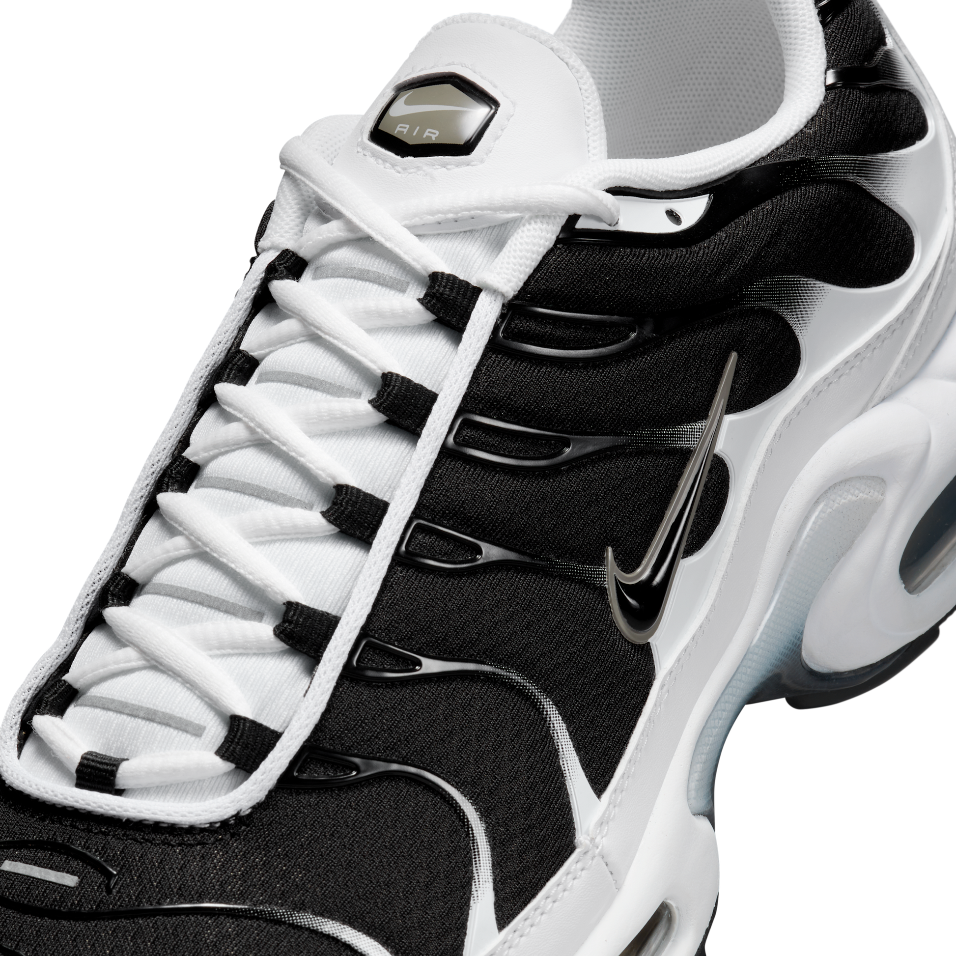 Nike Air Max Plus White Black Metallic Pewter