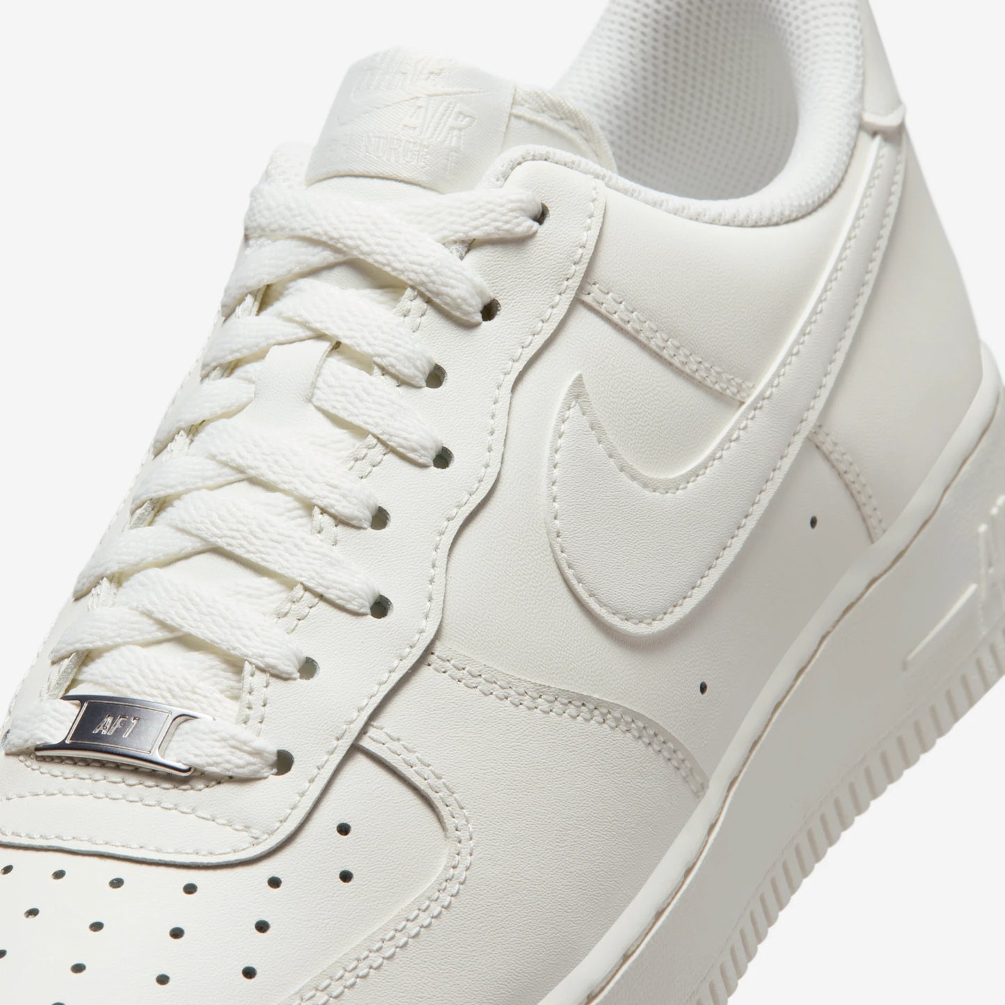 Nike Air Force 1 Low '07 Sail
