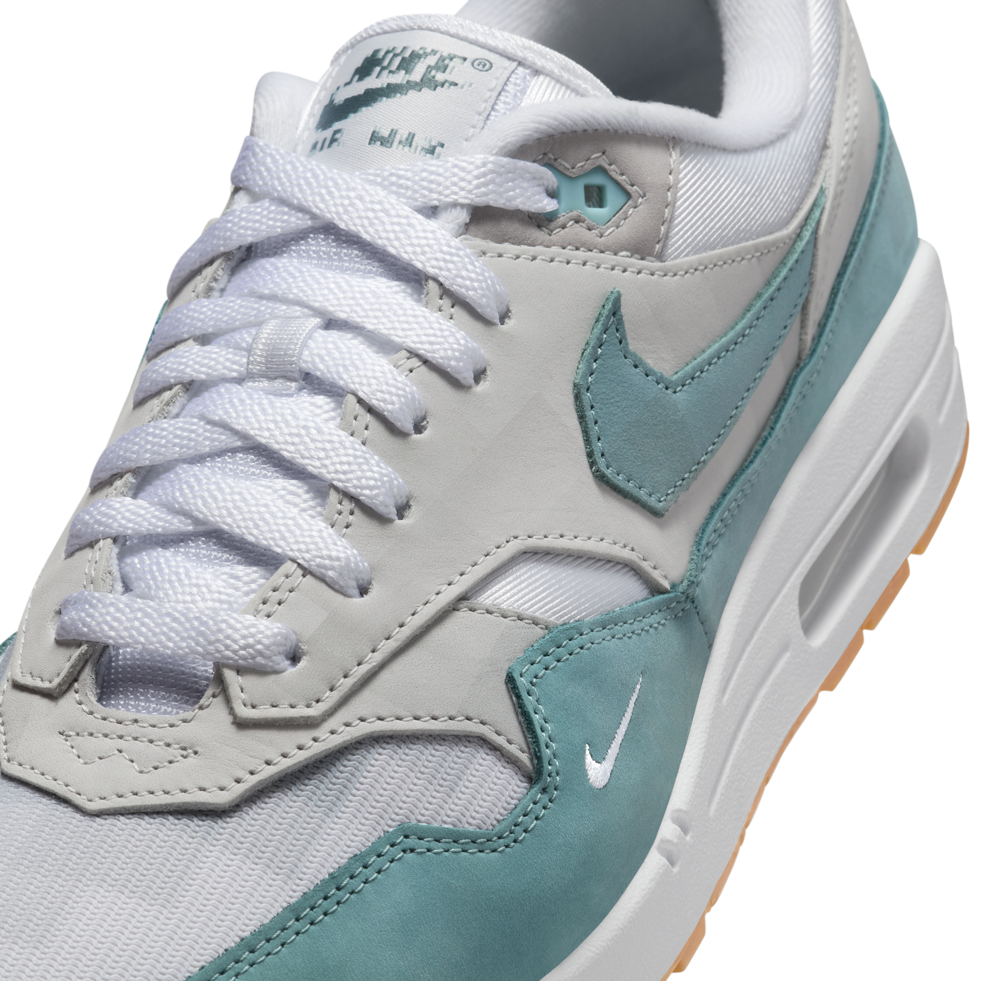 Nike Air Max 1 .SWOOSH Low Poly Adventure