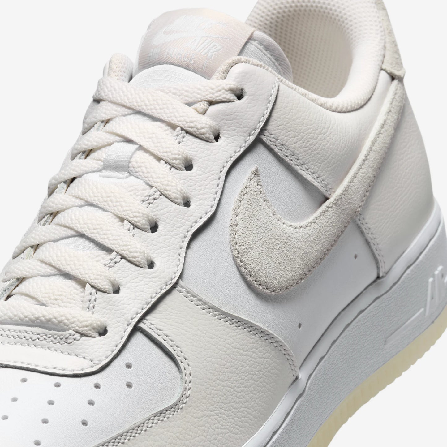 Nike Air Force 1 Low '07 LV8 Summit White Phantom